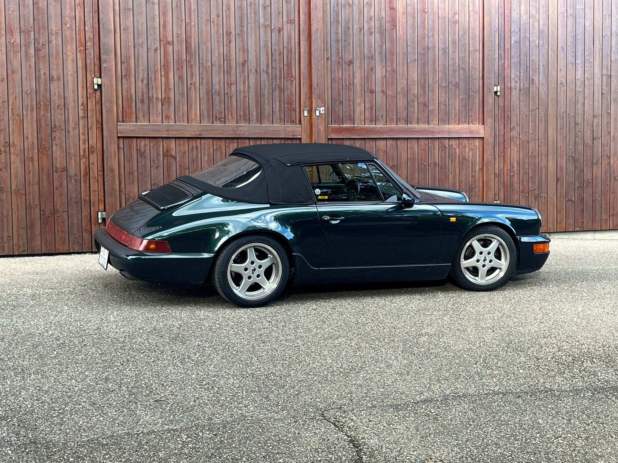 PORSCHE 911 Carrera 2