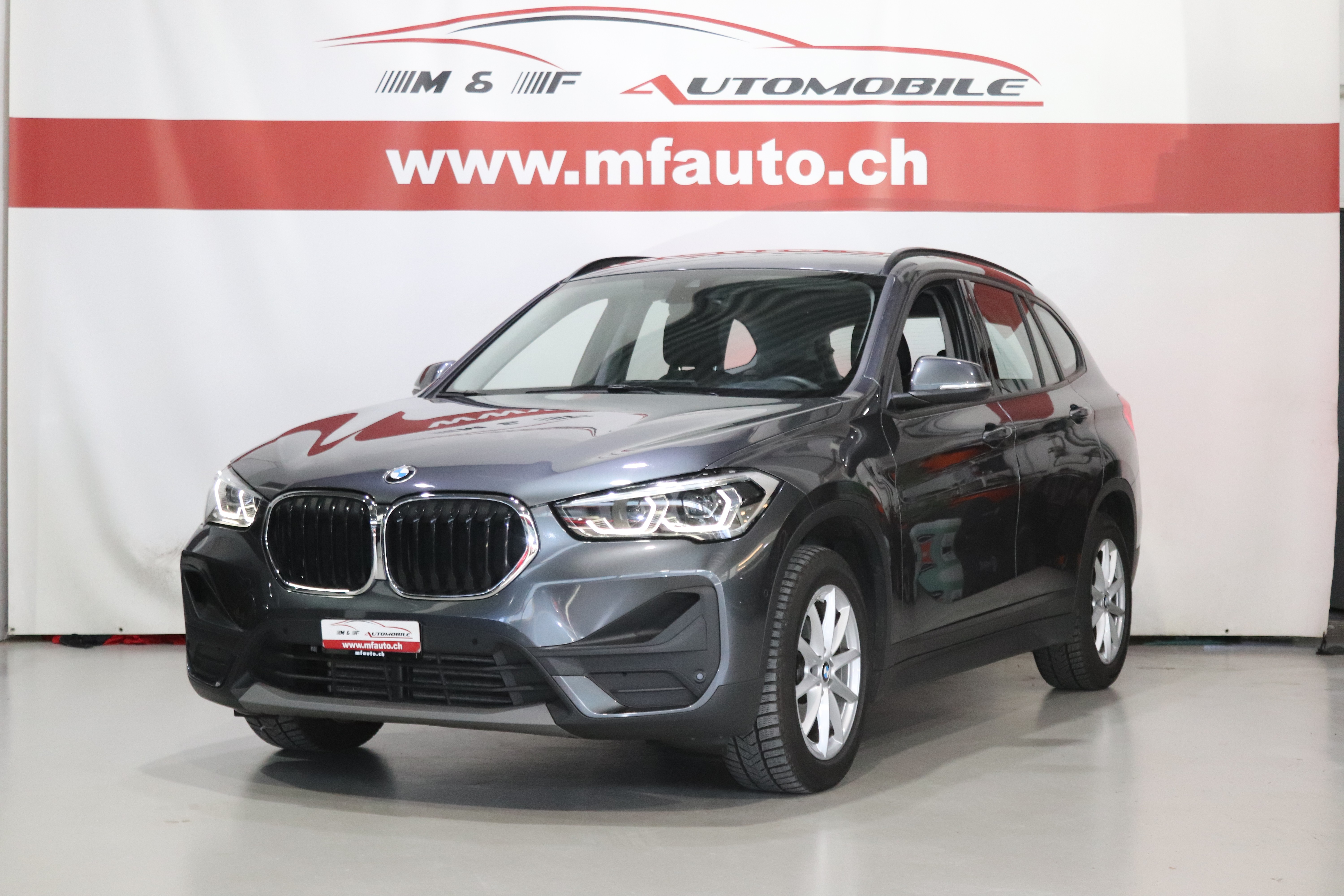 BMW X1 18d xDrive CH FAHRZEUG