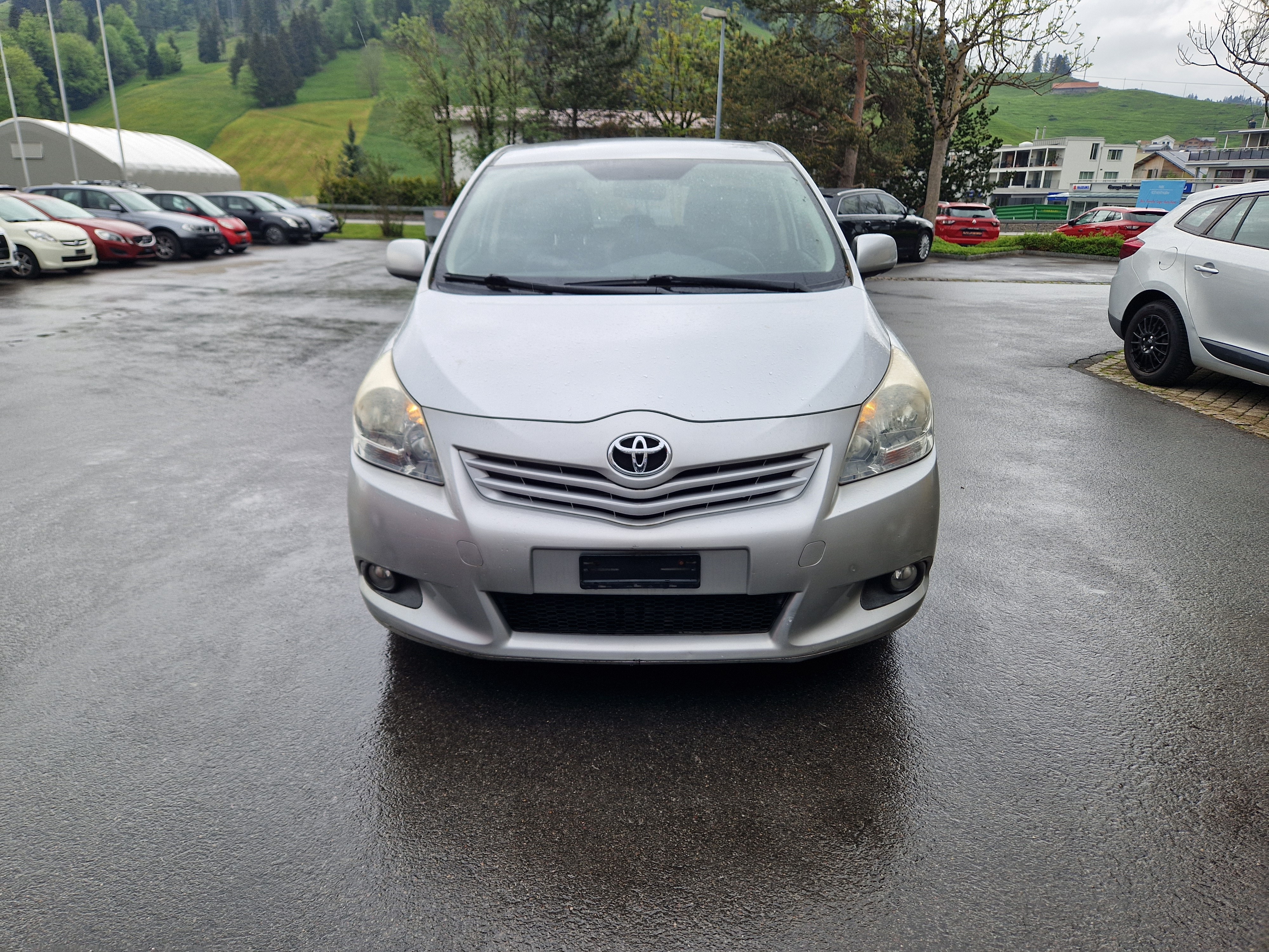 TOYOTA Verso 2.2 D-CAT Linea Sol Automatic