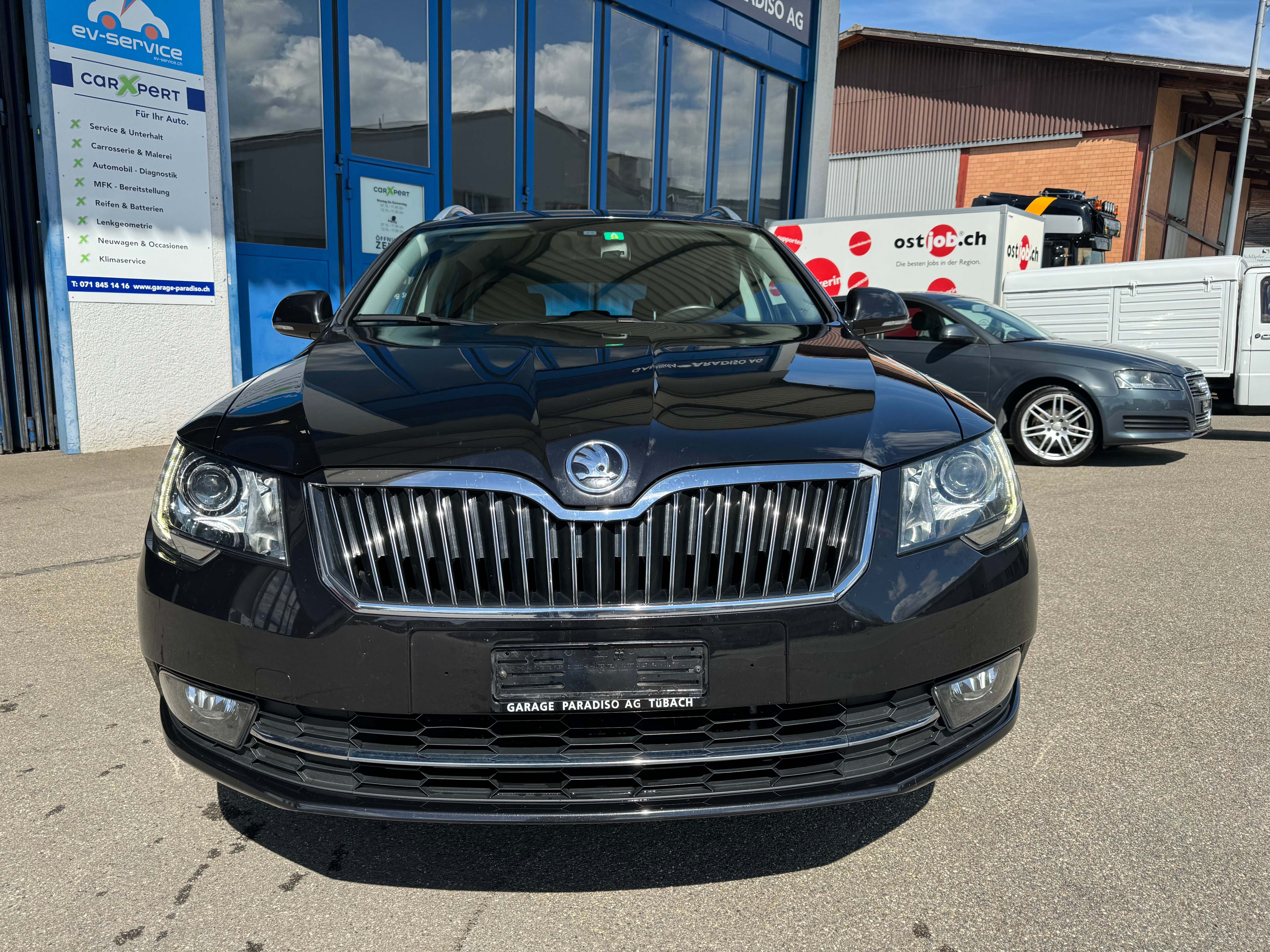 SKODA Superb Combi 2.0 TDi Elegance 4x4 DSG