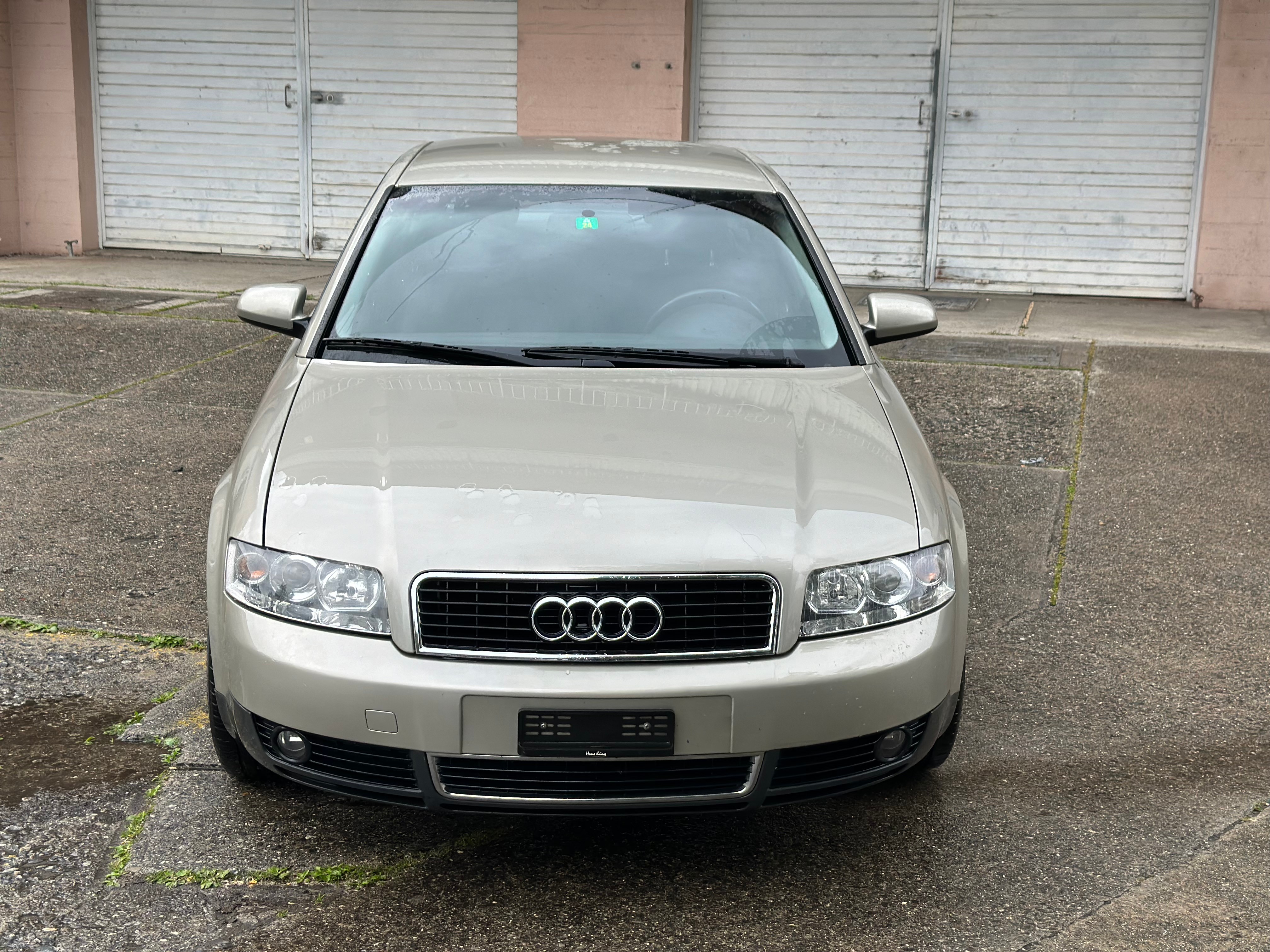 AUDI A4 2.0