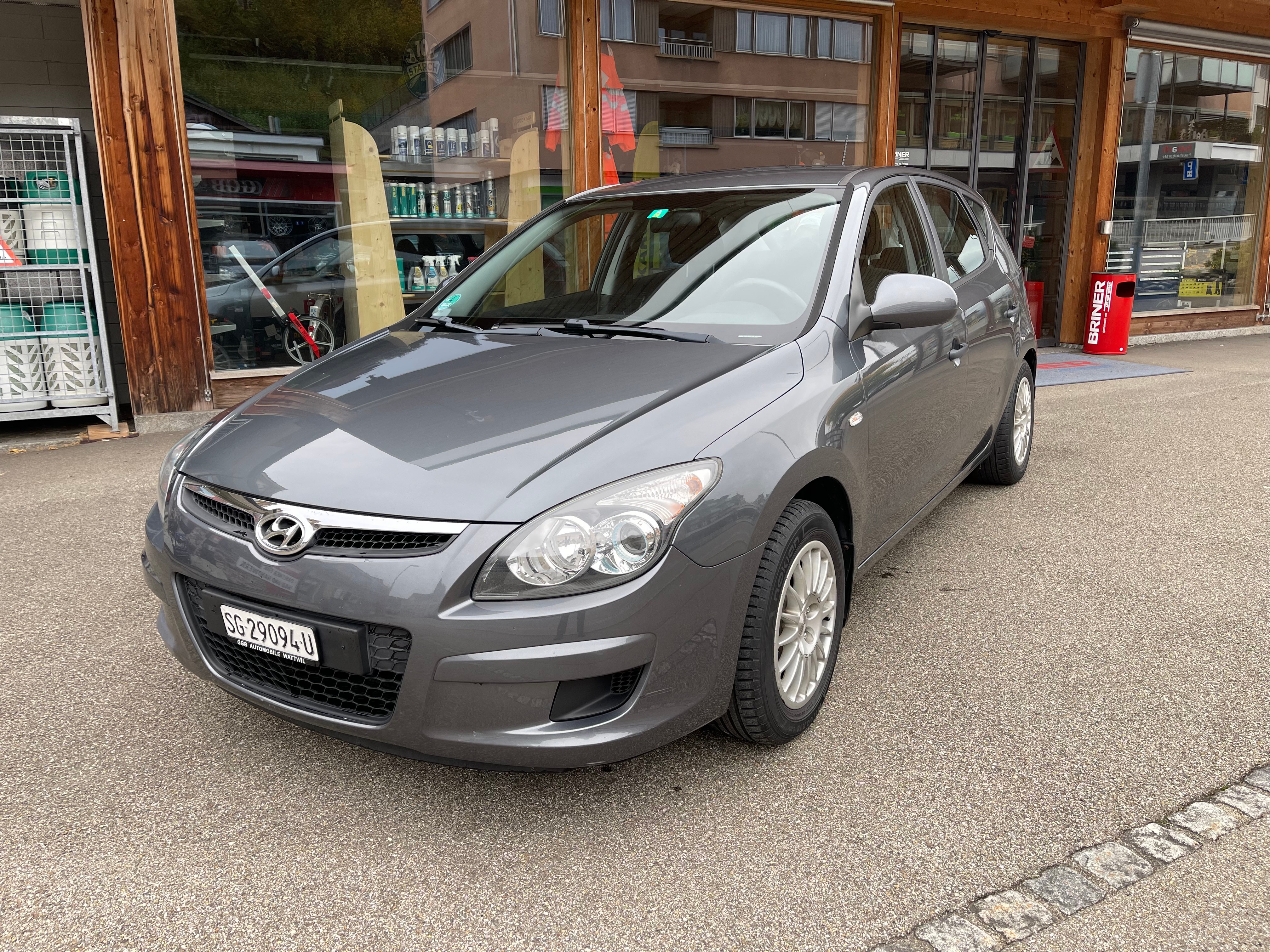 HYUNDAI i30 1.4 Comfort