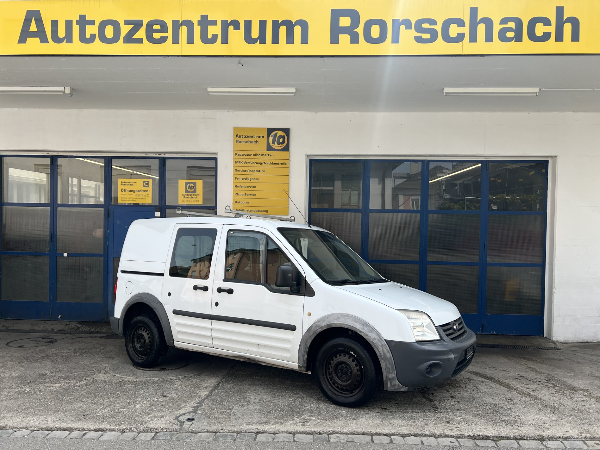 FORD Transit Connect 200s