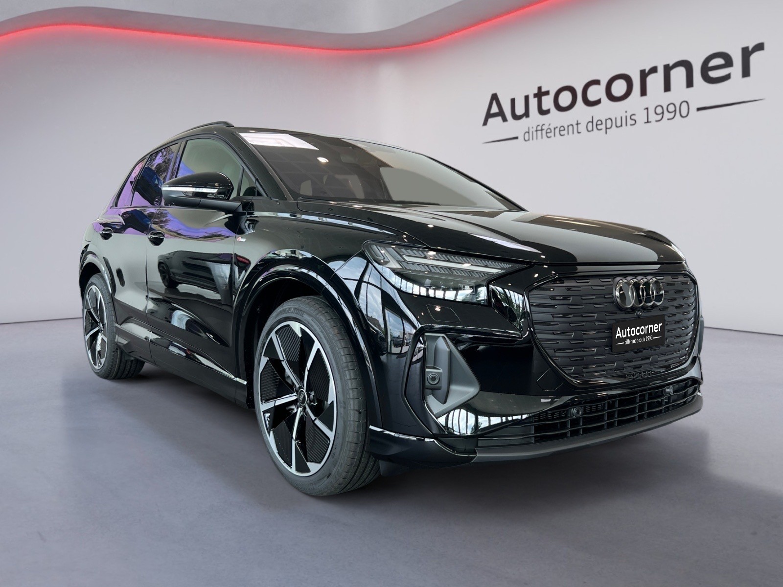 AUDI Q4 e-tron 45 Attraction quattro