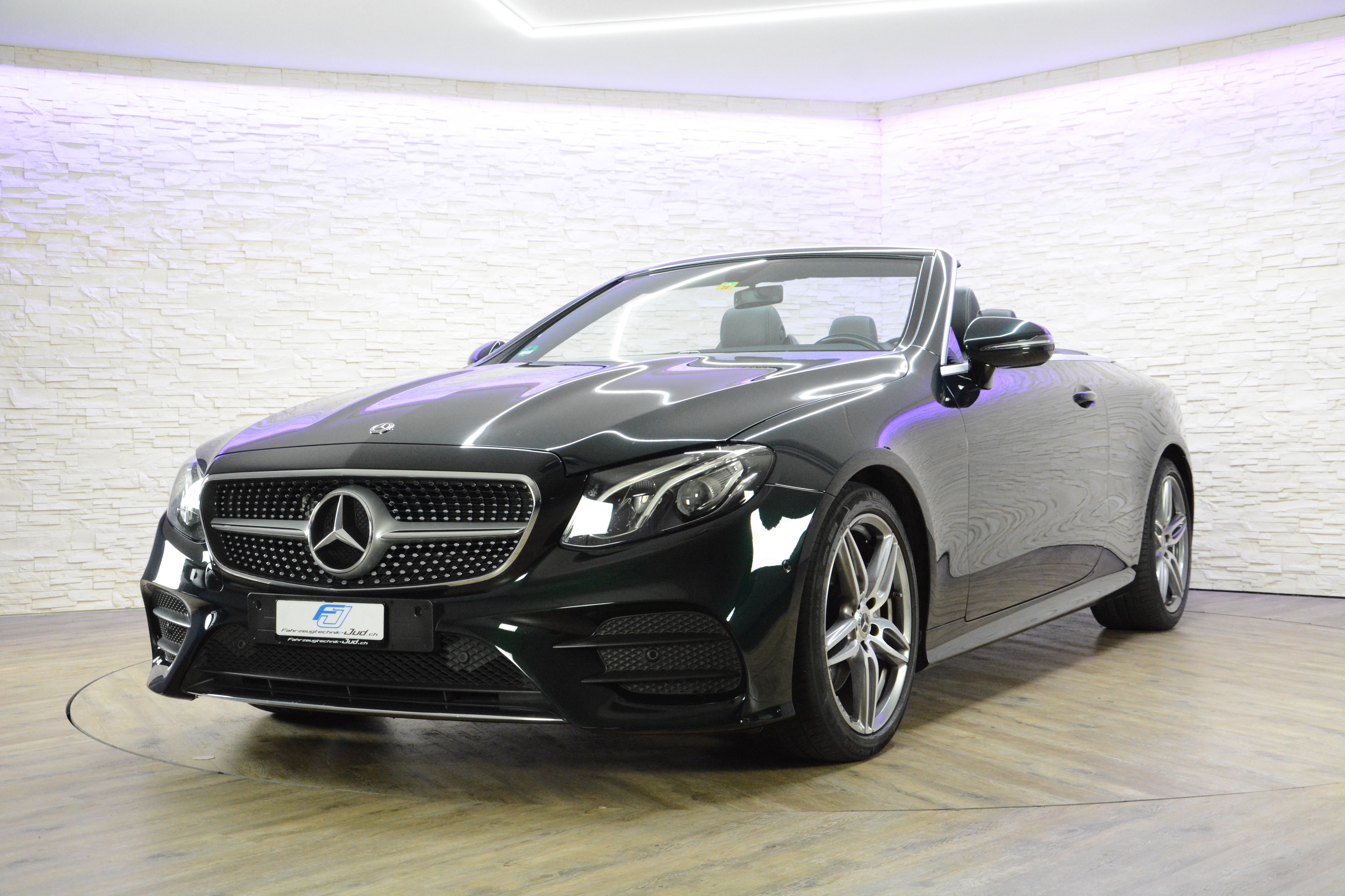 MERCEDES-BENZ E 220 d AMG Line Cabriolet