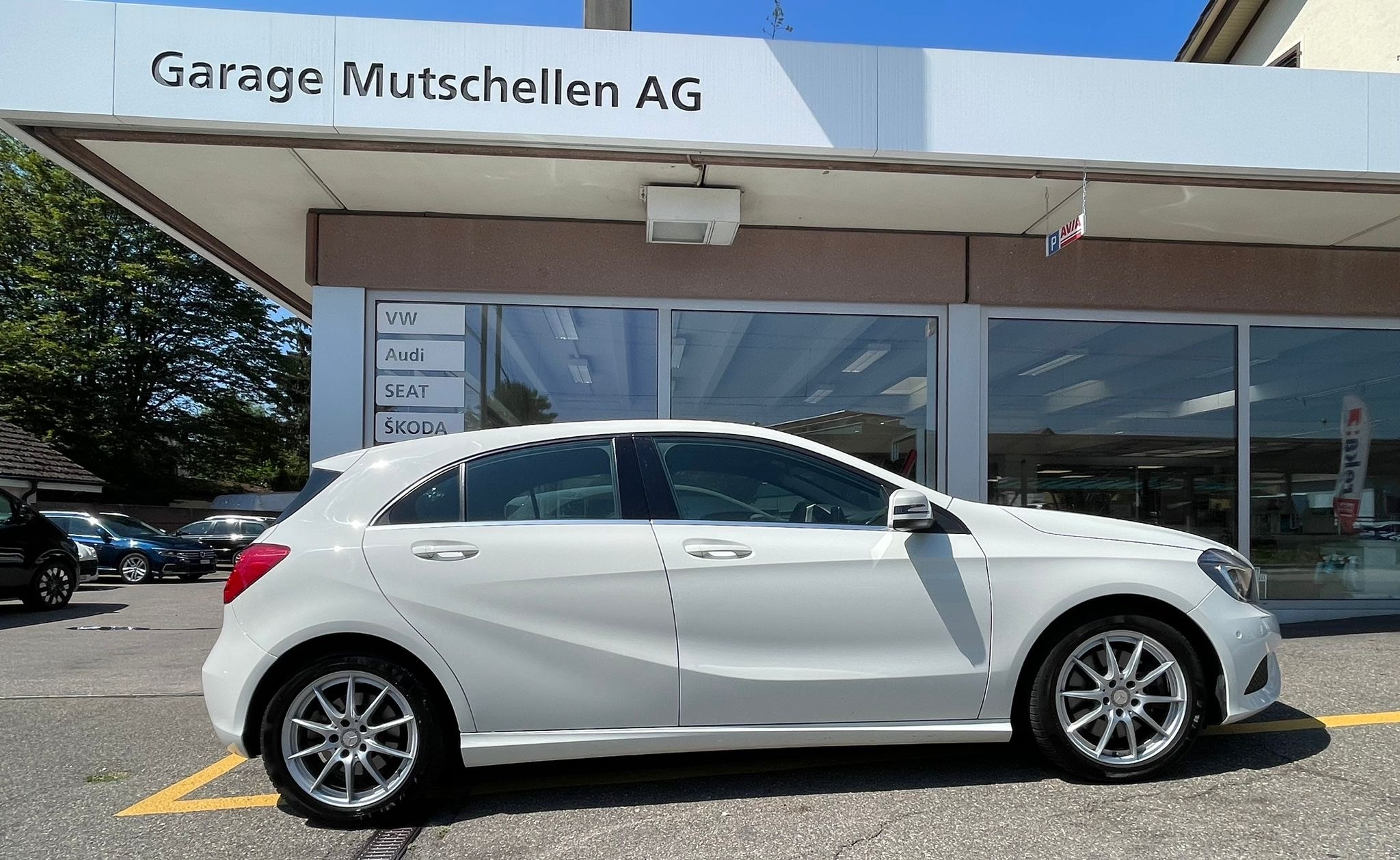 MERCEDES-BENZ A 250 starker 211 PS Style 7G-DCT CH-Auto 70% unter NP