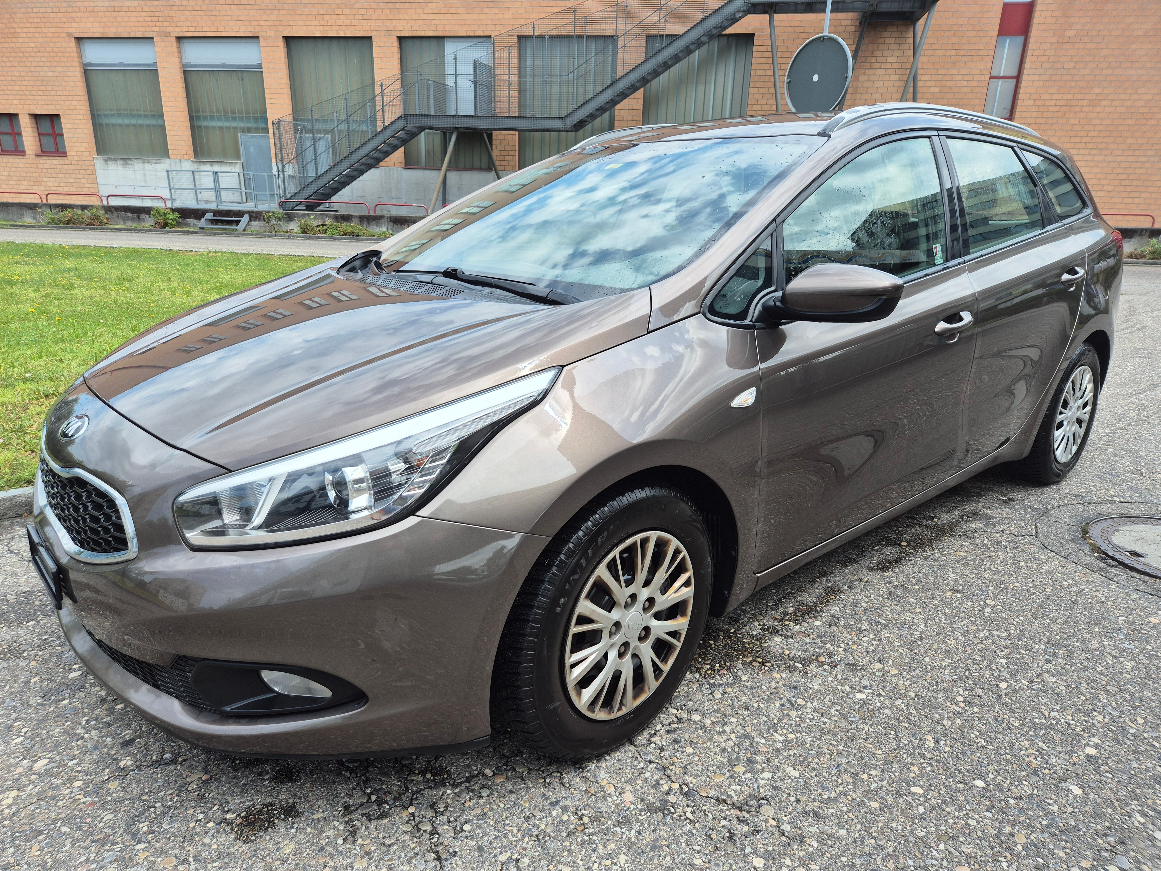 KIA Ceed Sportswagon 1.6 GDi Classic