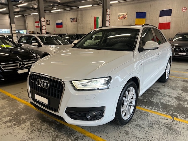 AUDI Q3 2.0 TFSI quattro