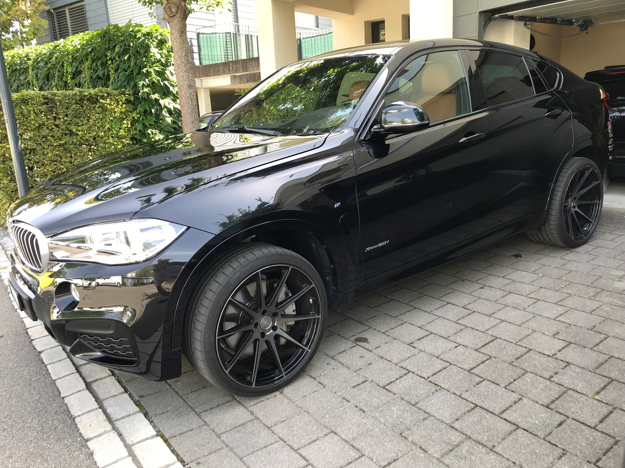 BMW X6 xDrive 50i M- SPORT