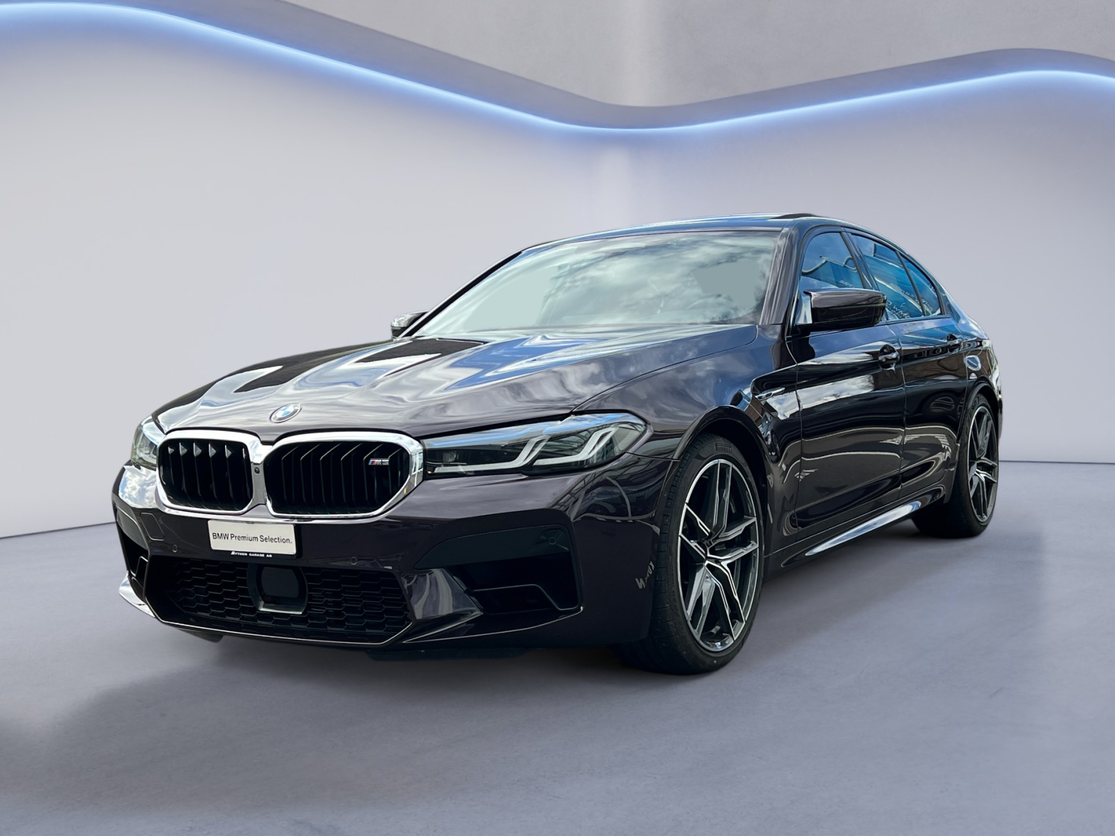 BMW M5 xDrive