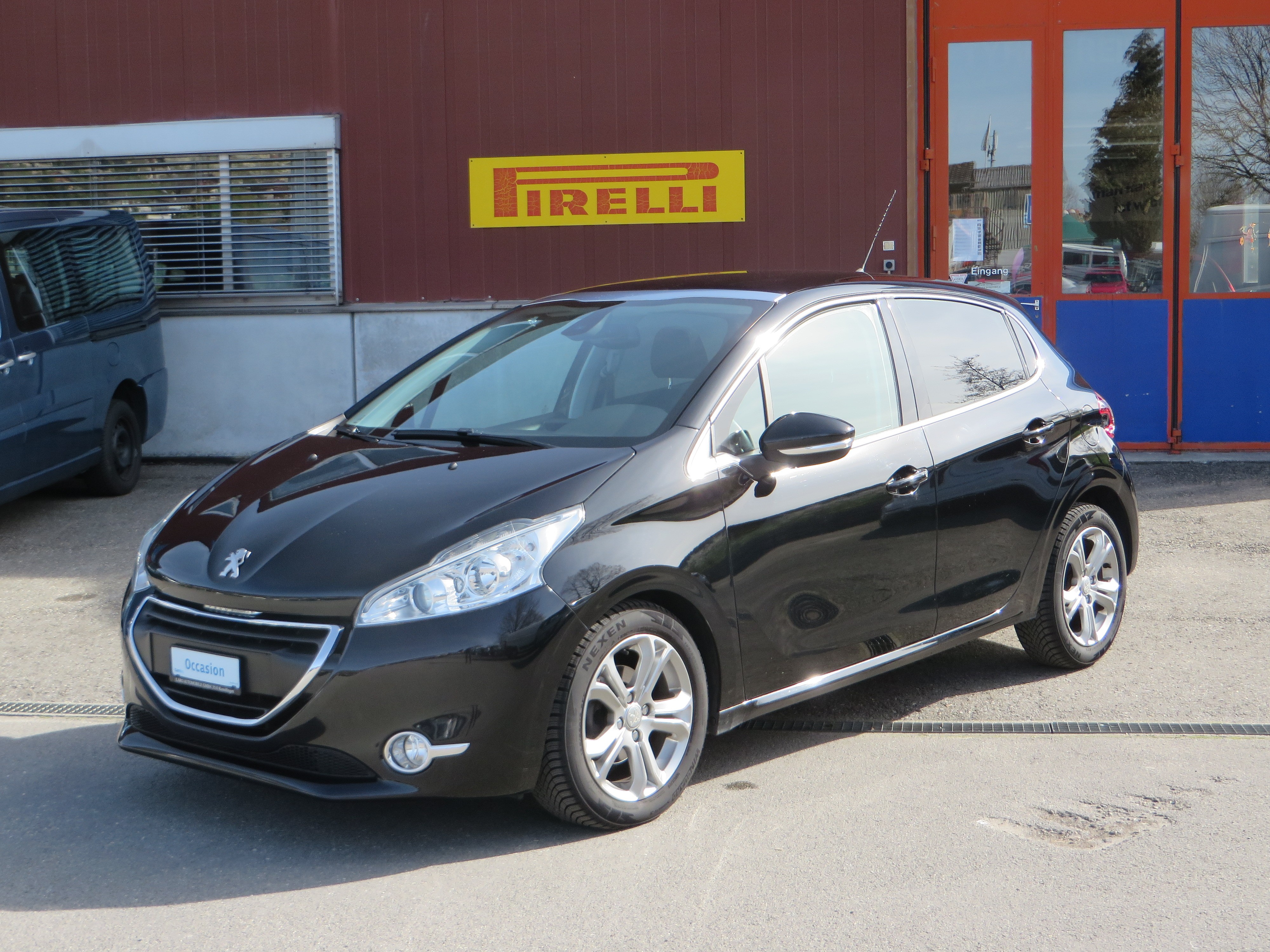 PEUGEOT 208 1.6 VTI Allure Automatik