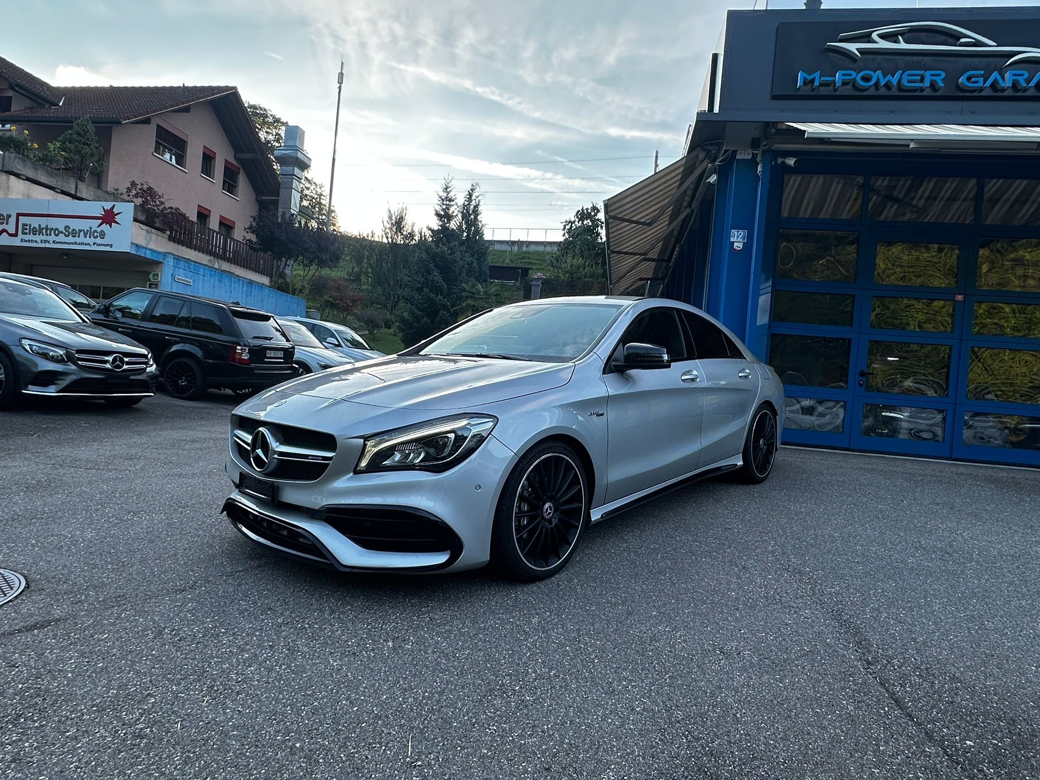 MERCEDES-BENZ CLA 45 AMG 4Matic Speedshift