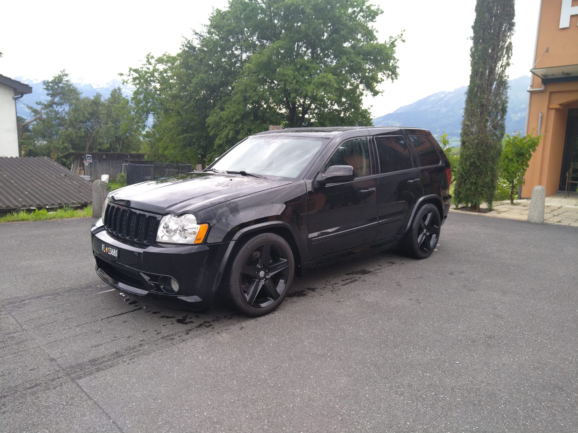 JEEP Grand Cherokee 6.1 HEMI SRT8 Automatic