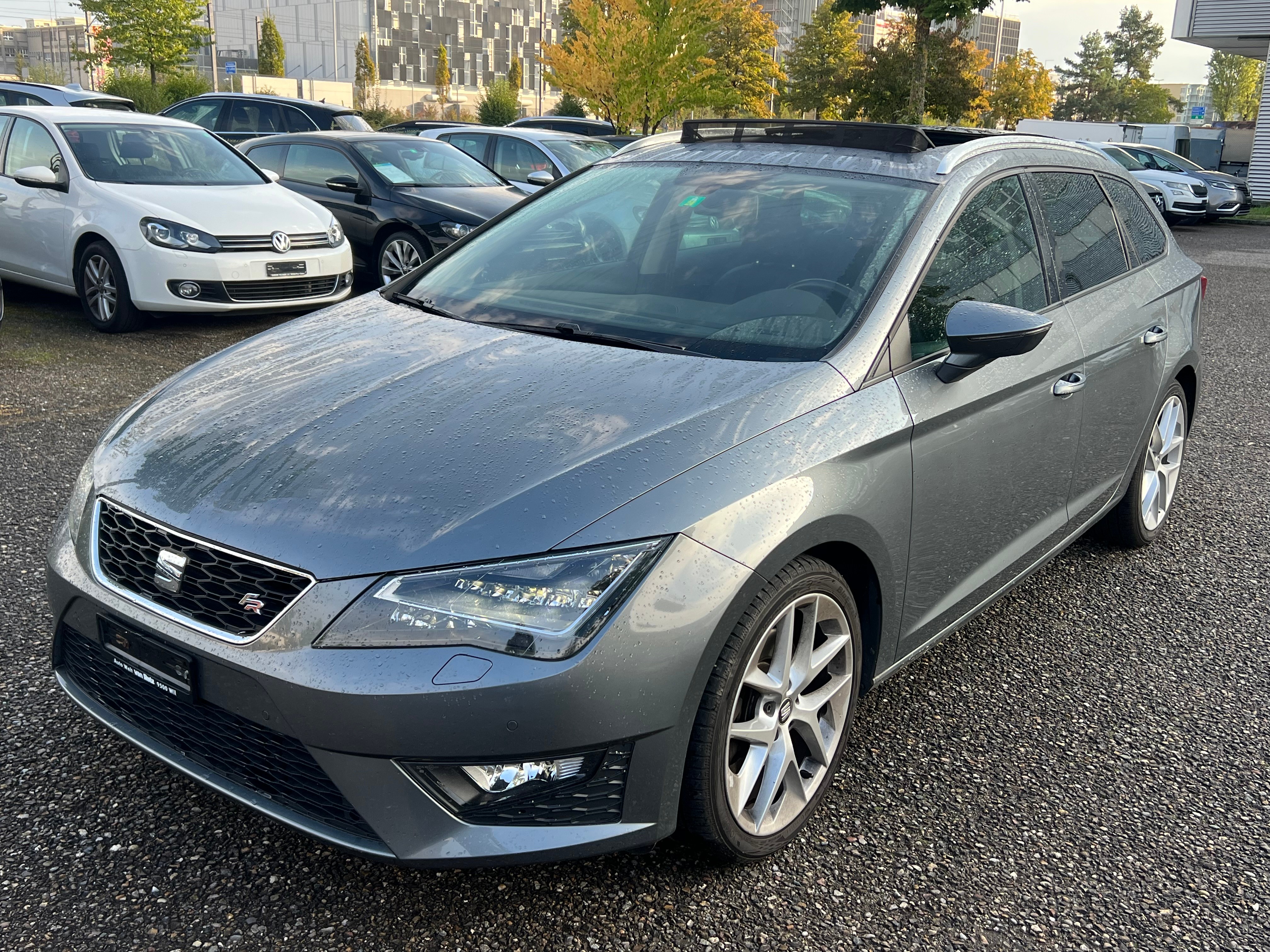 SEAT Leon ST 2.0 TDI FR DSG