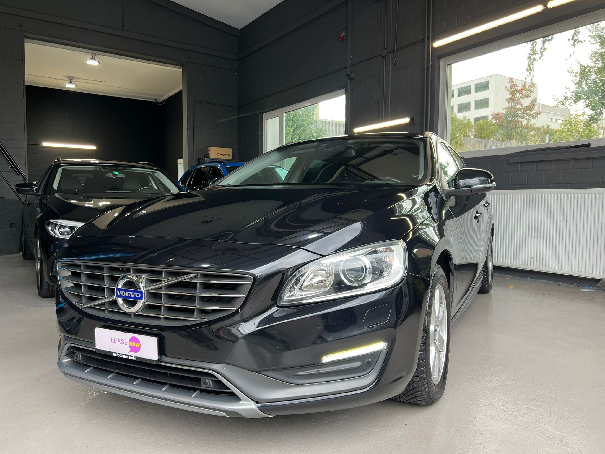 VOLVO V60 D4 AWD Kinetic Geartronic