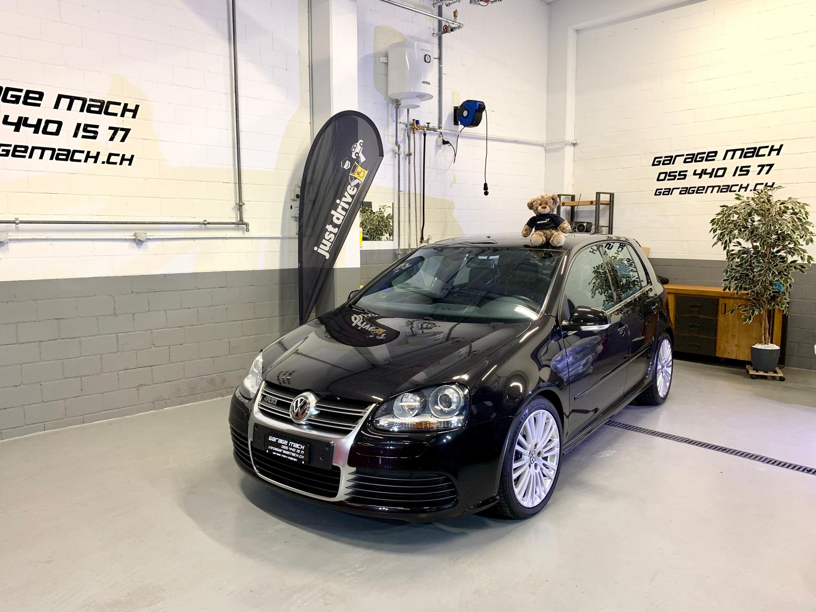 VW Golf R32 4Motion