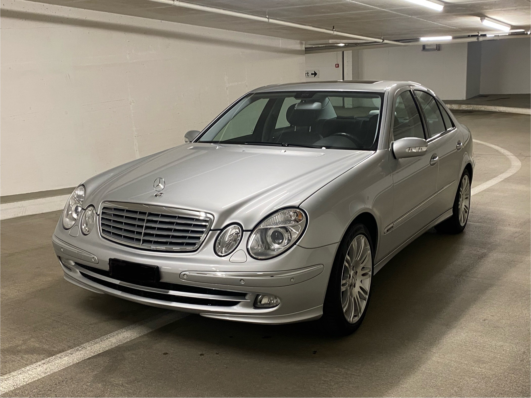 MERCEDES-BENZ E 350 Elégance 4Matic Automatic