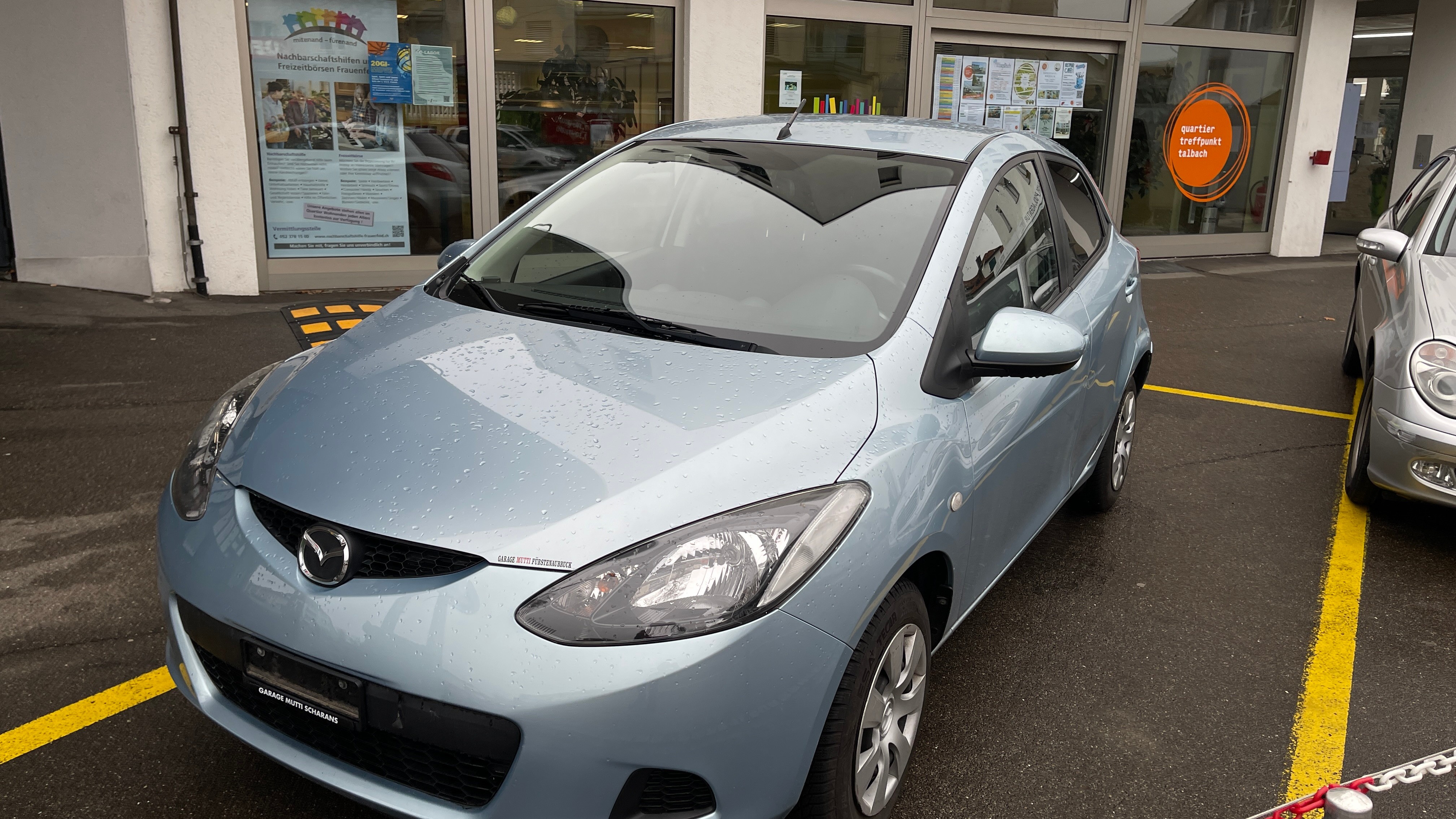 MAZDA 2 1.3i 16V Exclusive