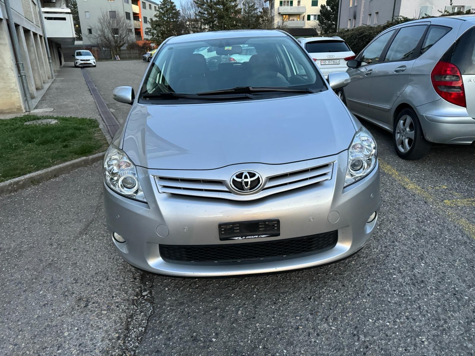 TOYOTA Auris 1.6 Linea Luna Multimode