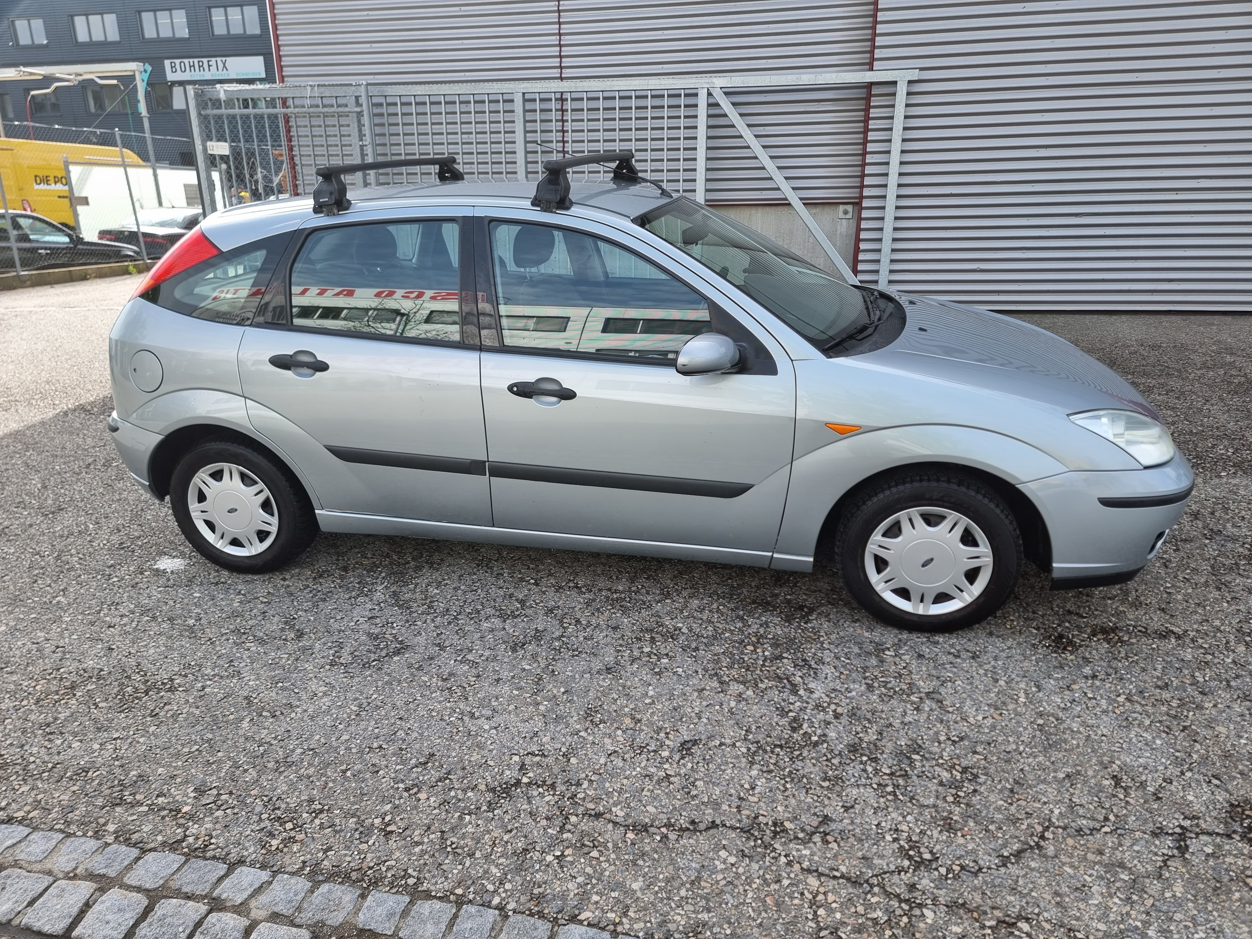 FORD Focus 1.6i 16V Carving