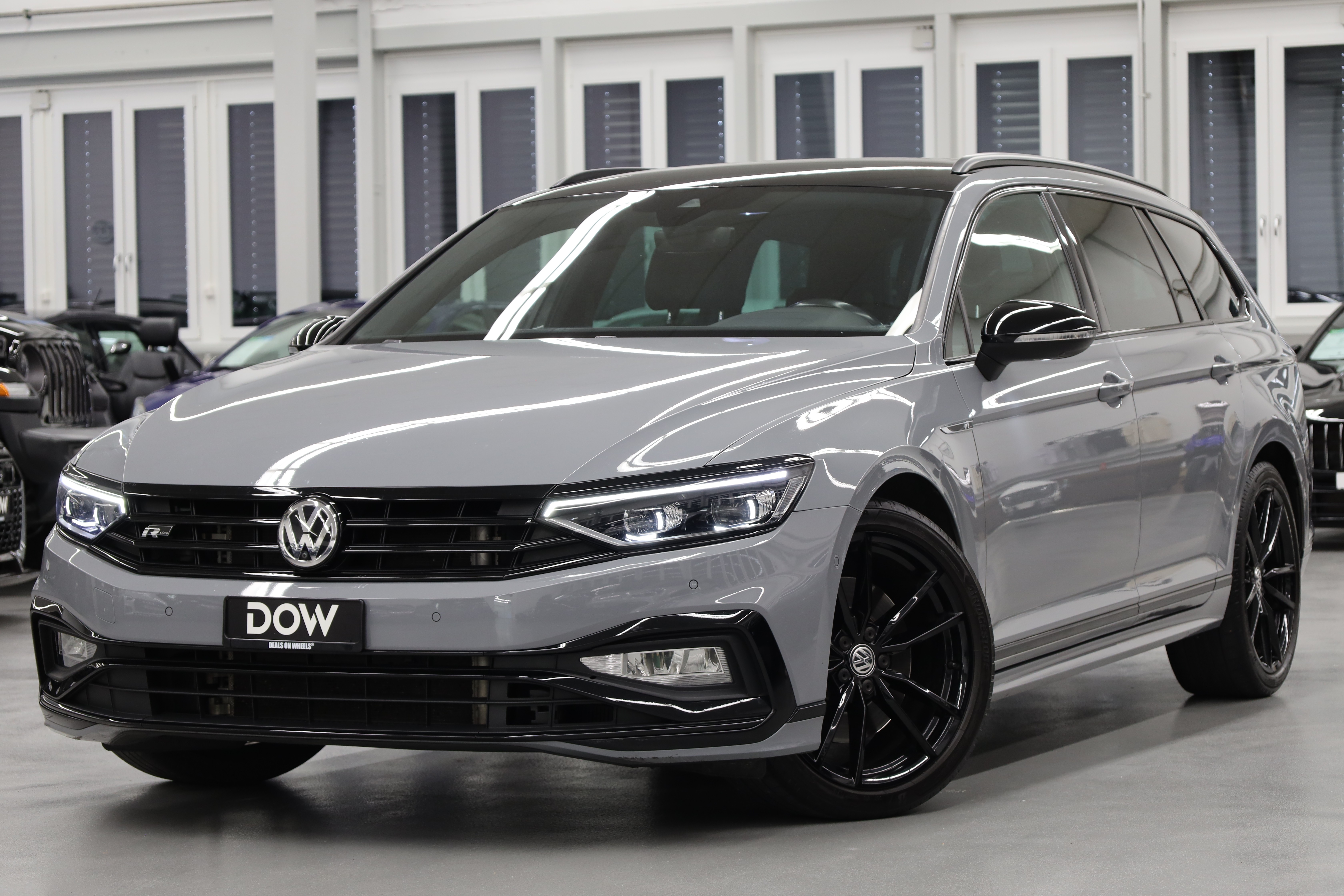 VW Passat Variant 2.0 TSI R-Line Edition 4Motion DSG