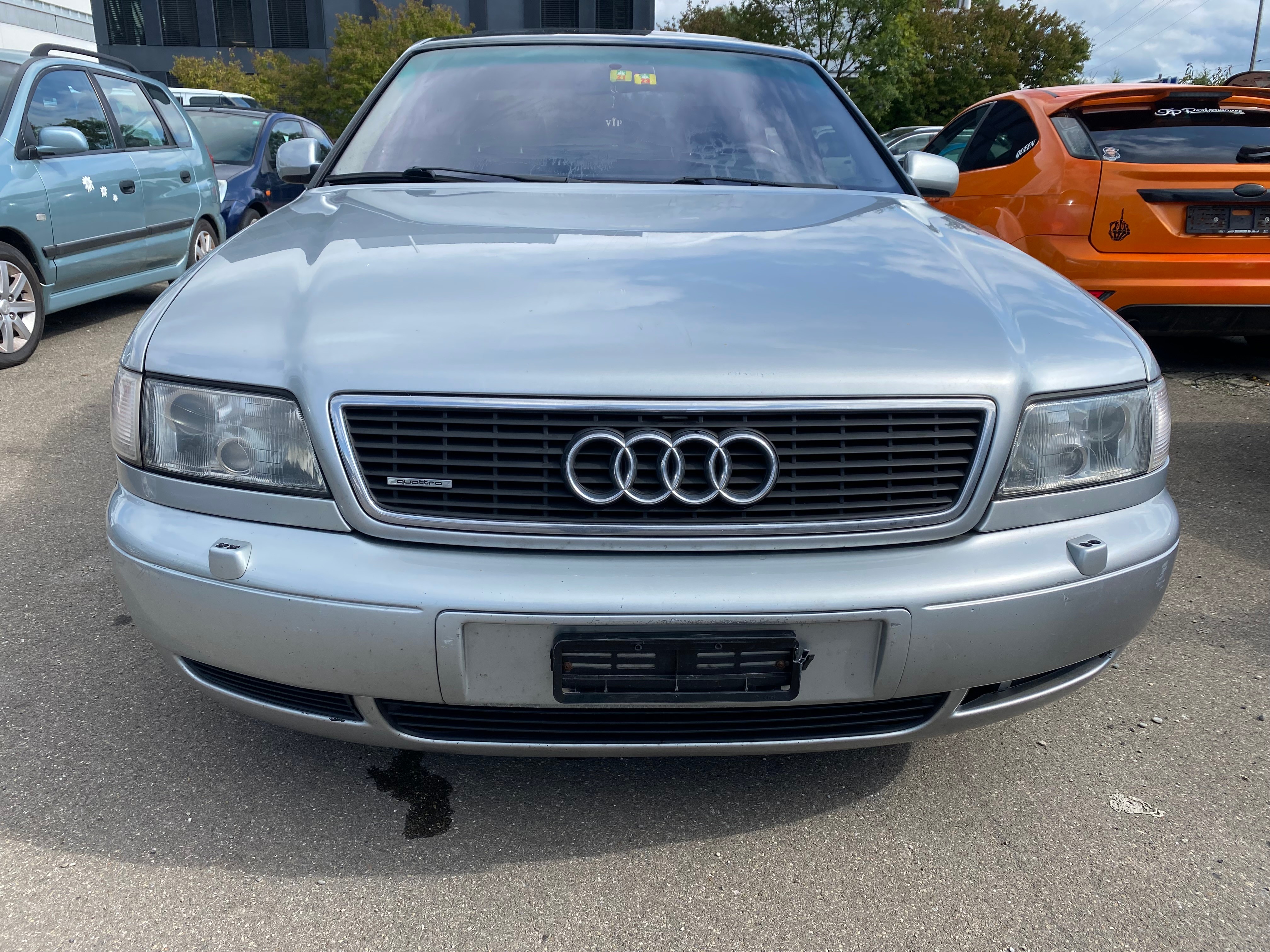 AUDI A8 4.2 quattro tiptronic