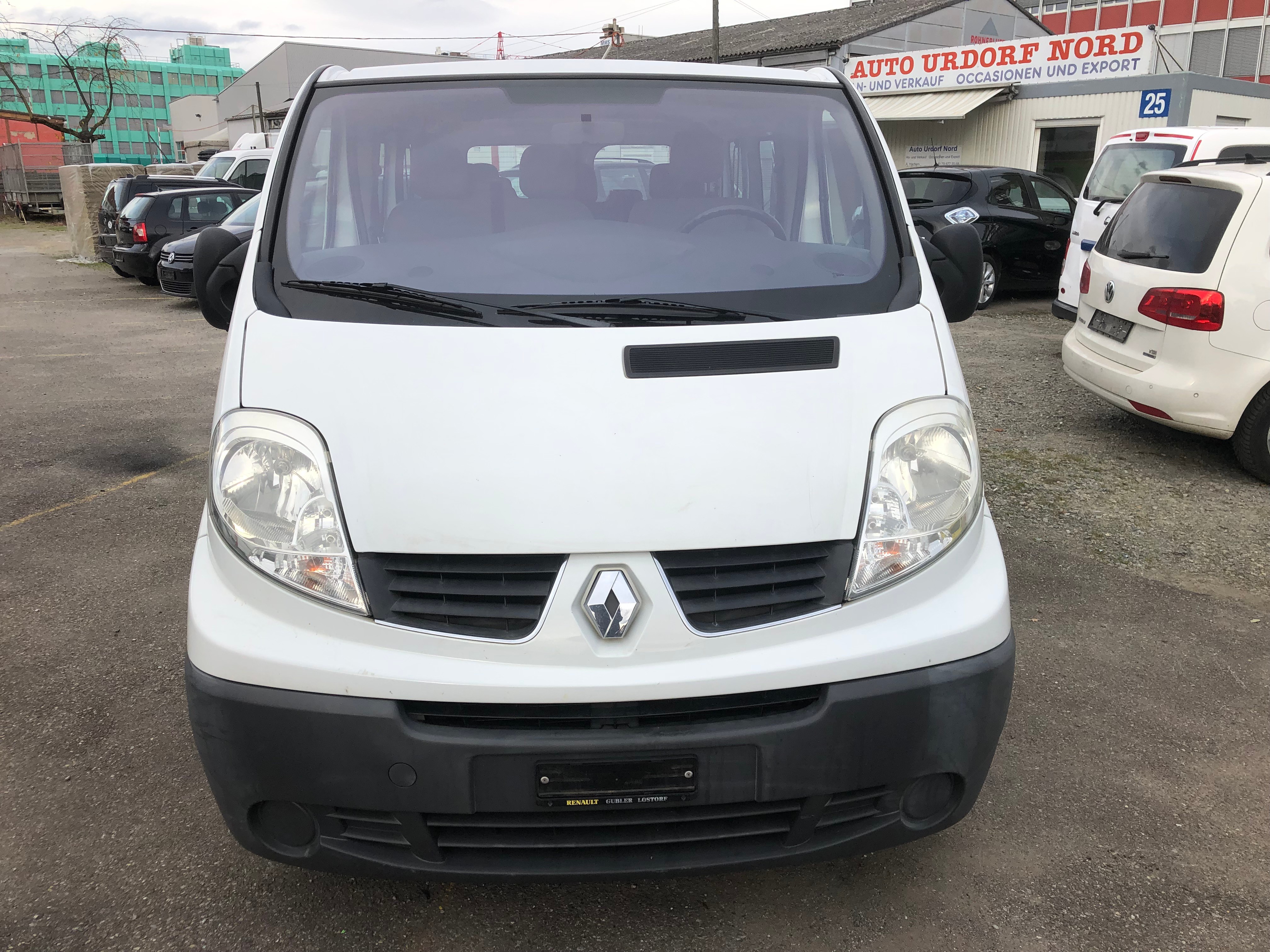 RENAULT Trafic 2.0 dCi L1H1 Passenger Expression