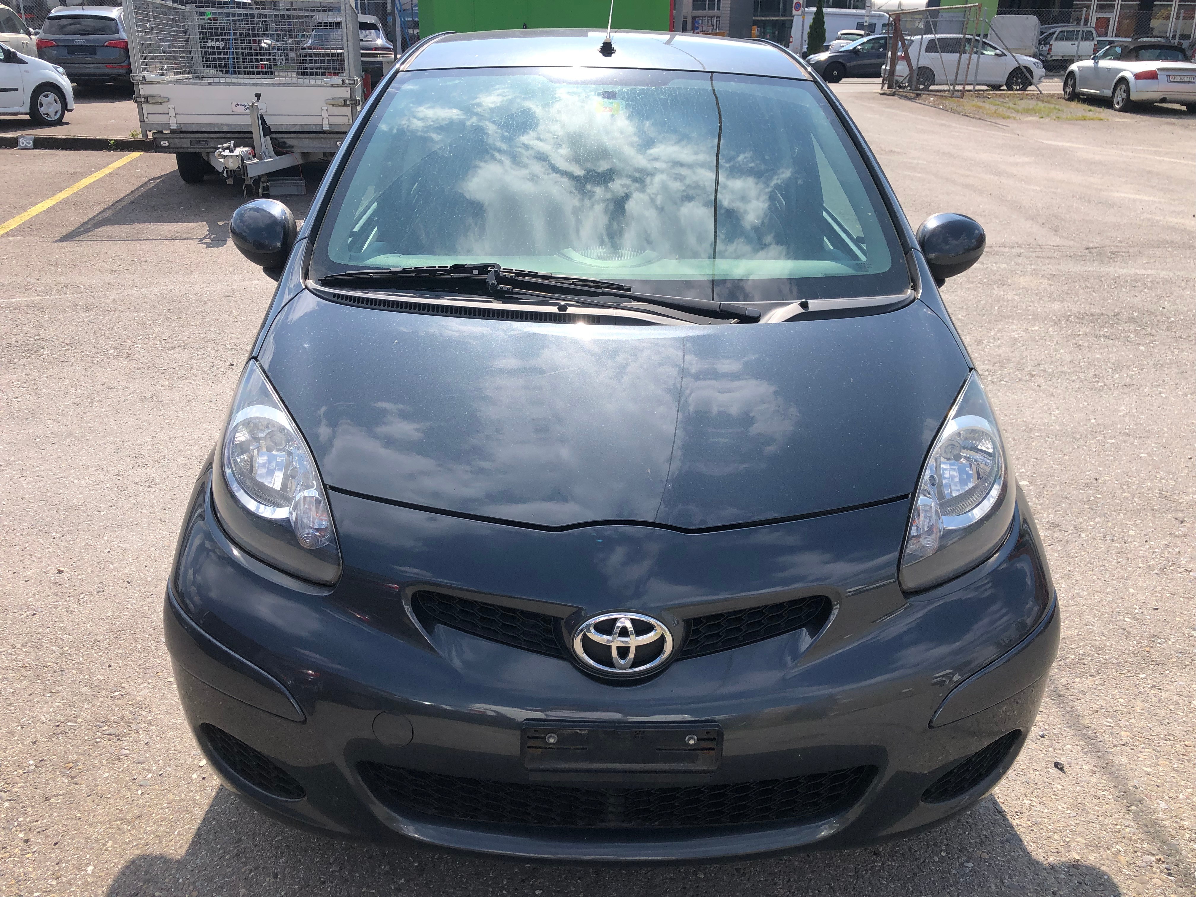 TOYOTA Aygo 1.0 Linea Luna Cool Multimode