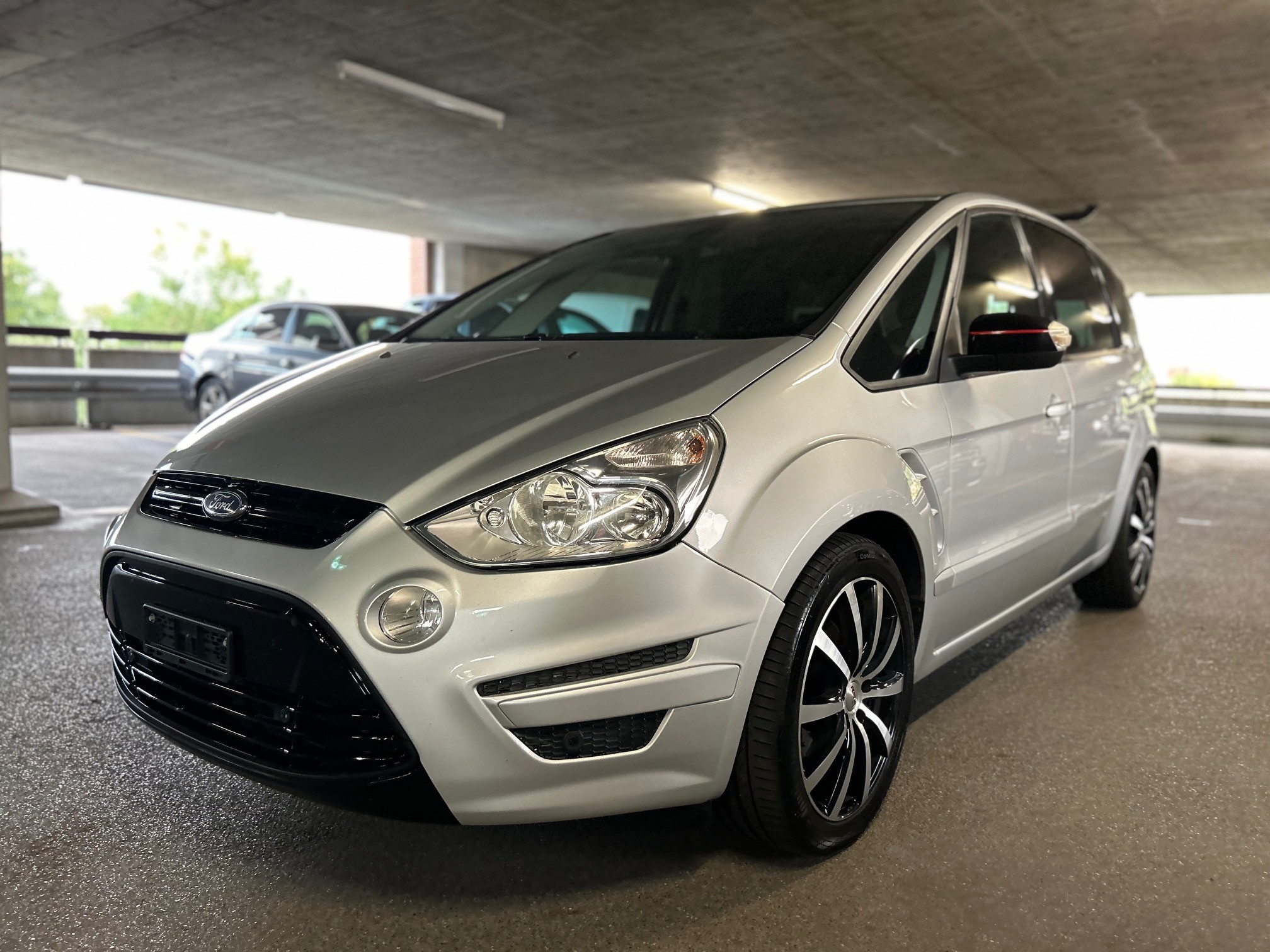 FORD S-Max 2.0 TDCi Titanium PowerShift