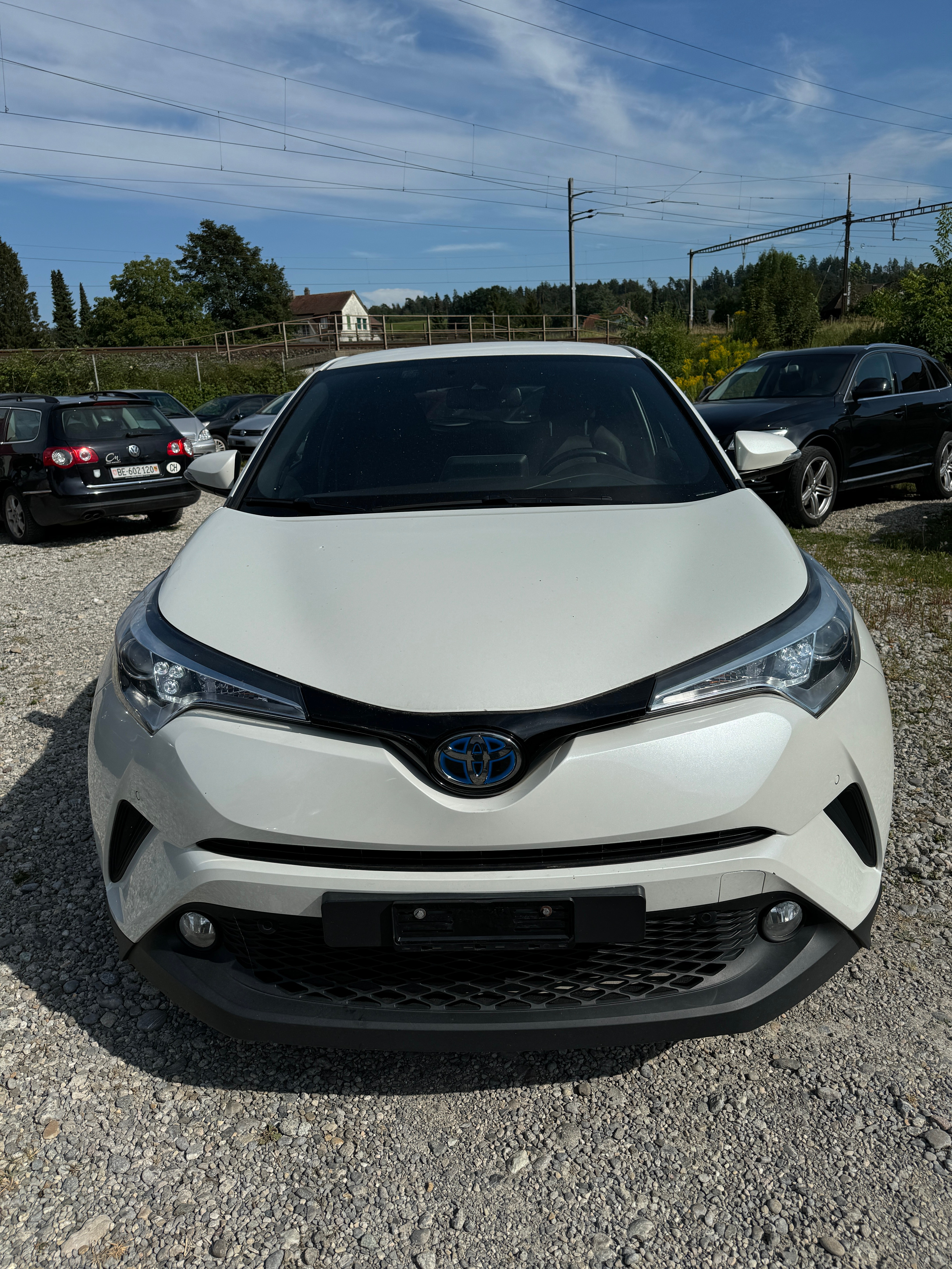 TOYOTA C-HR 1.8 HSD Premium CVT