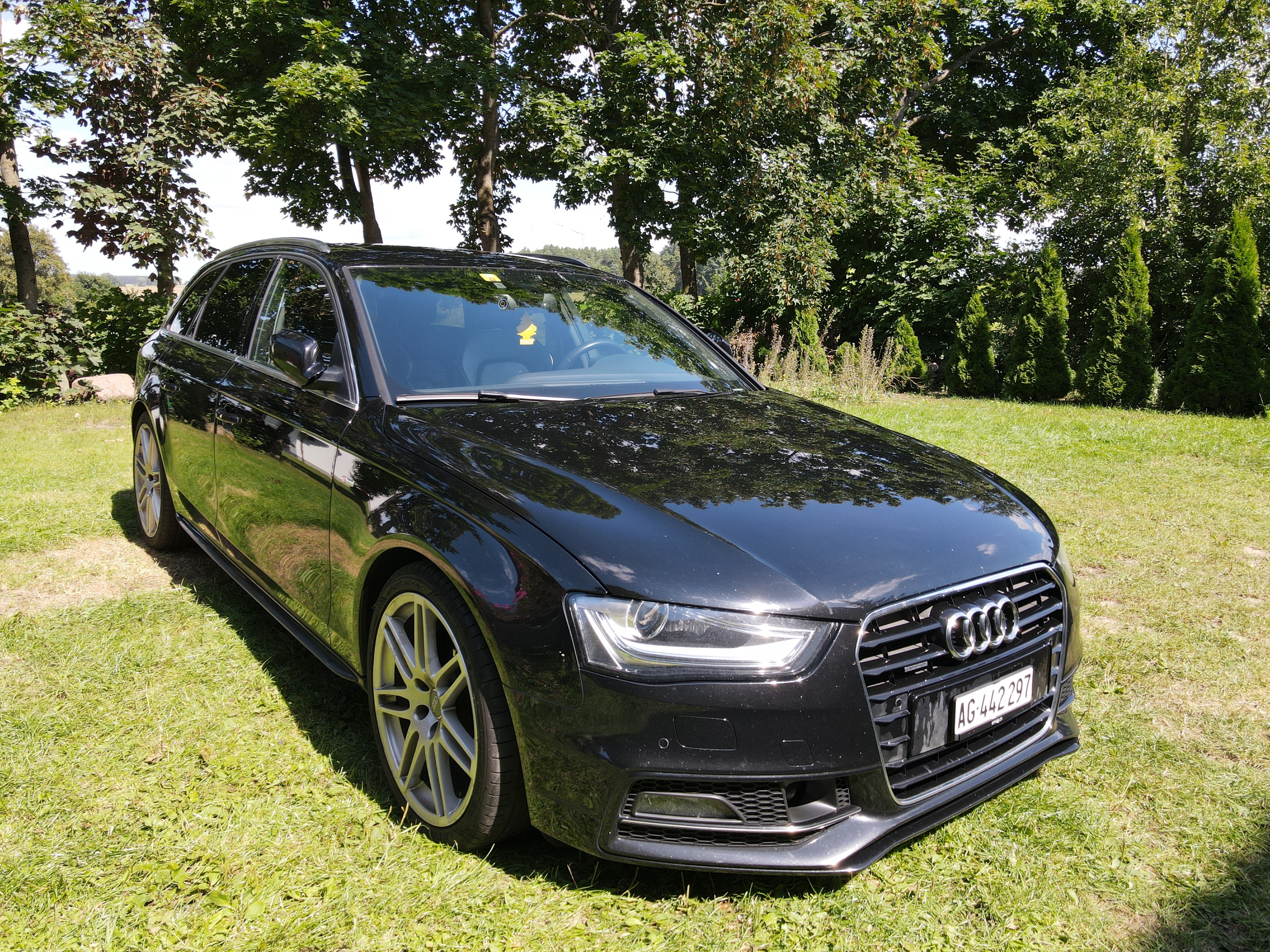 AUDI A4 Avant 3.0 TDI quatro / Vollausstattung