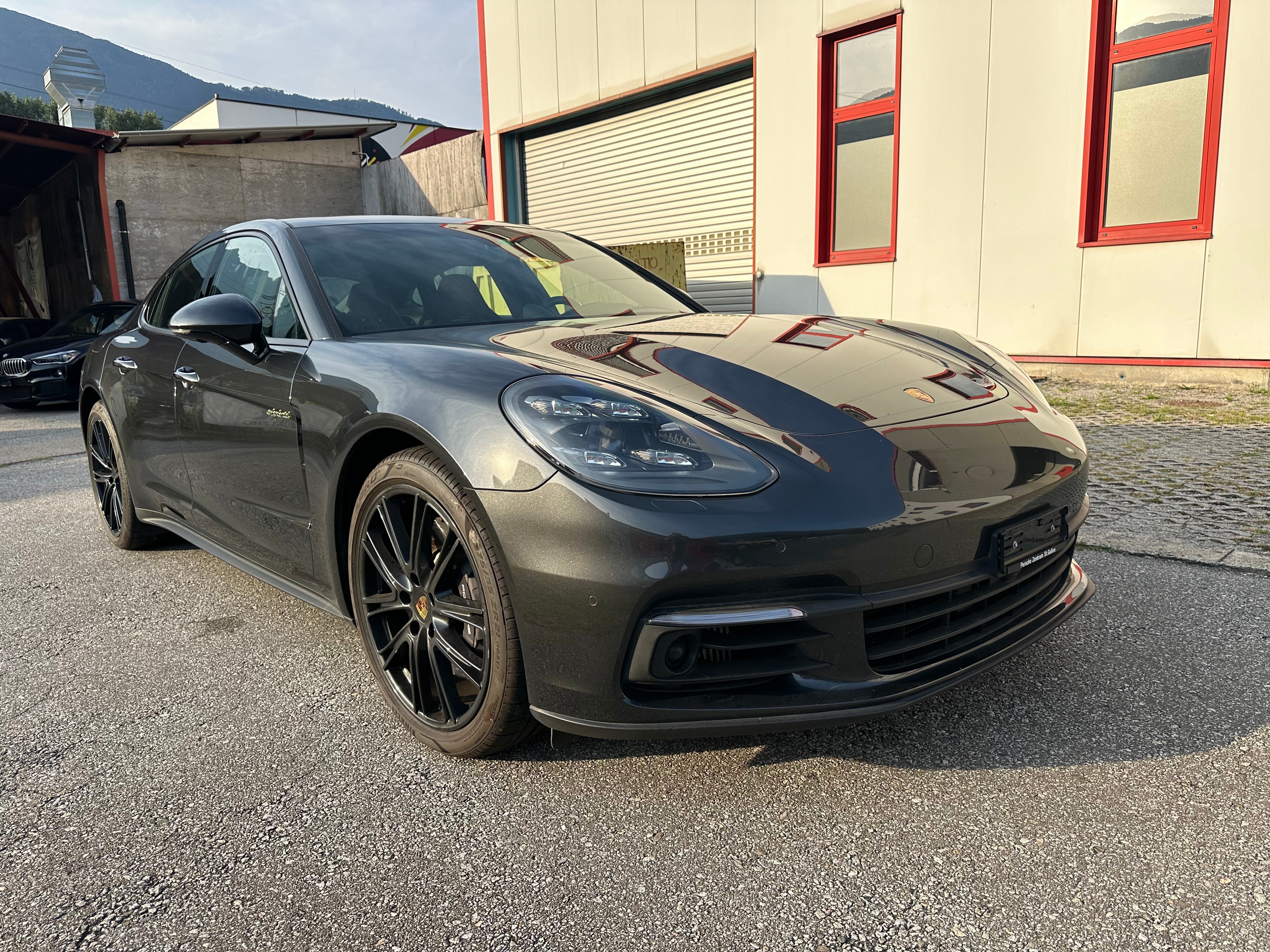 PORSCHE Panamera 4 E-Hybrid PDK