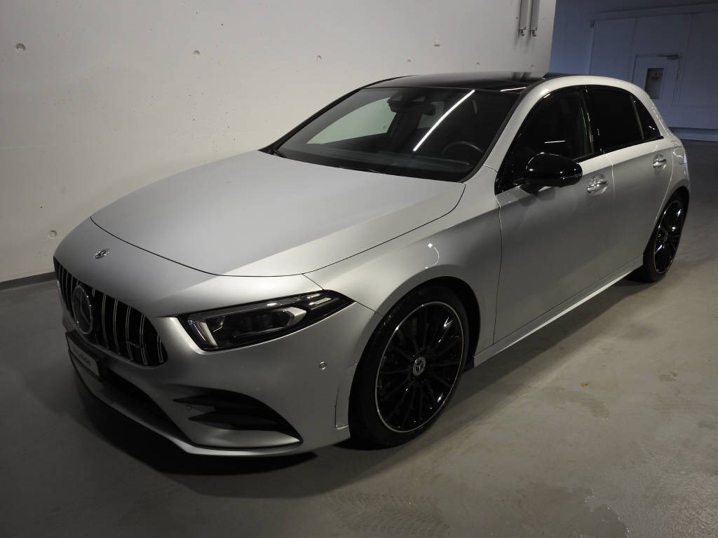 MERCEDES-BENZ A 250 AMG Line 4m