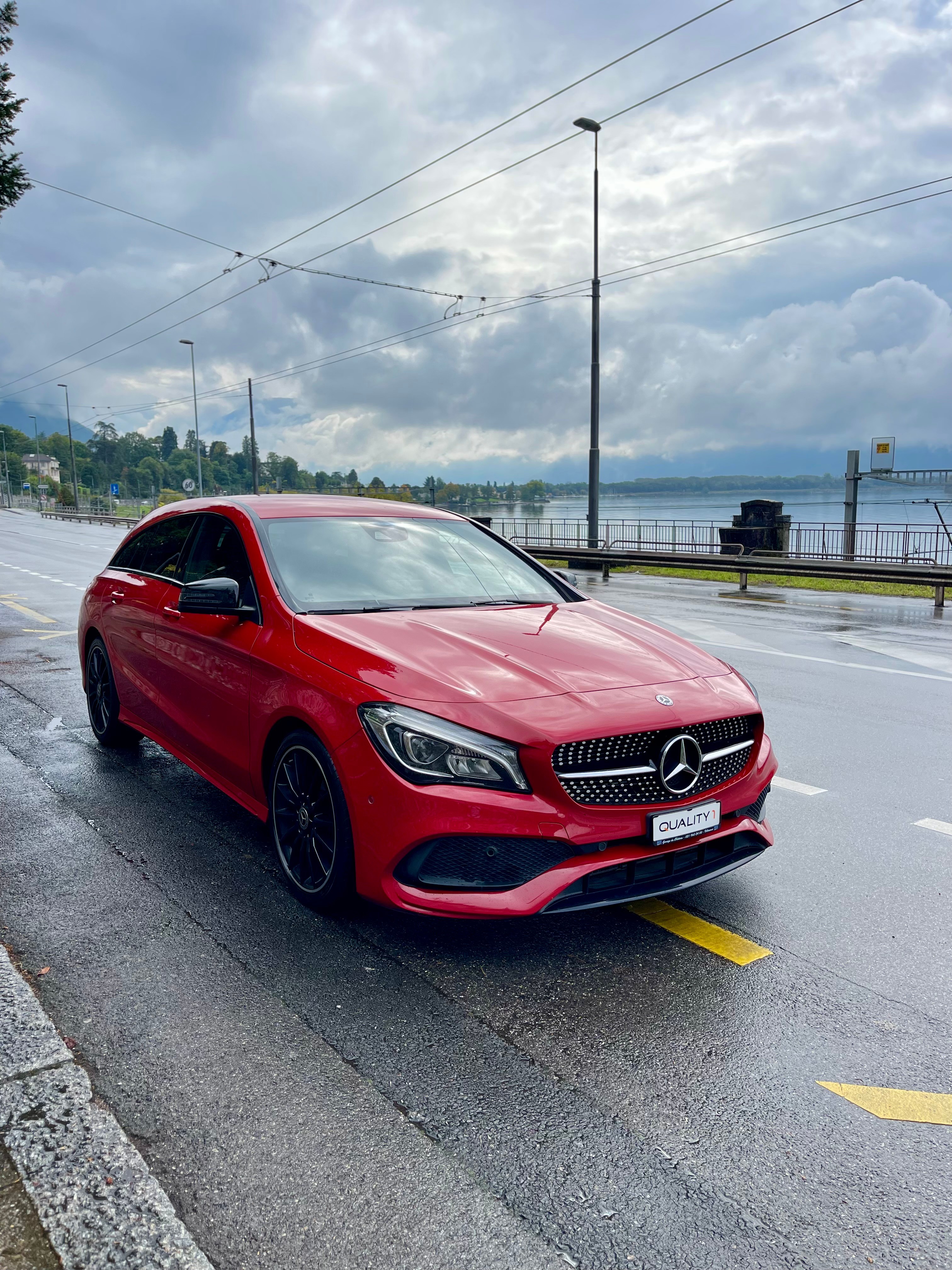 MERCEDES-BENZ CLA Shooting Brake 200 d AMG Line 4Matic 7G-DCT