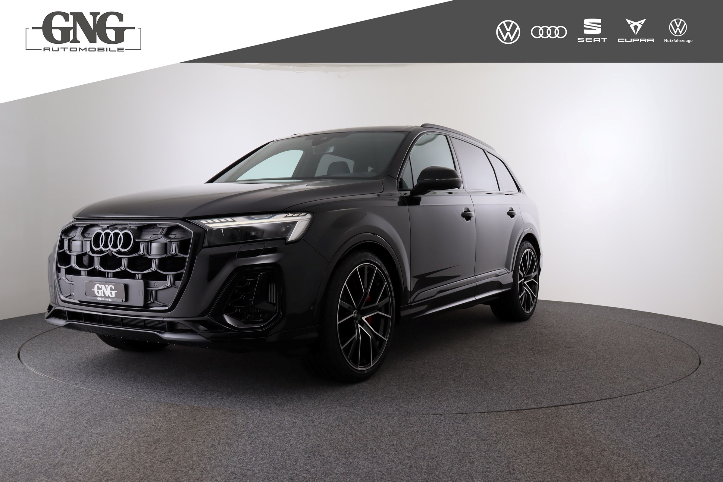 AUDI SQ7 TFSI quattro tiptronic