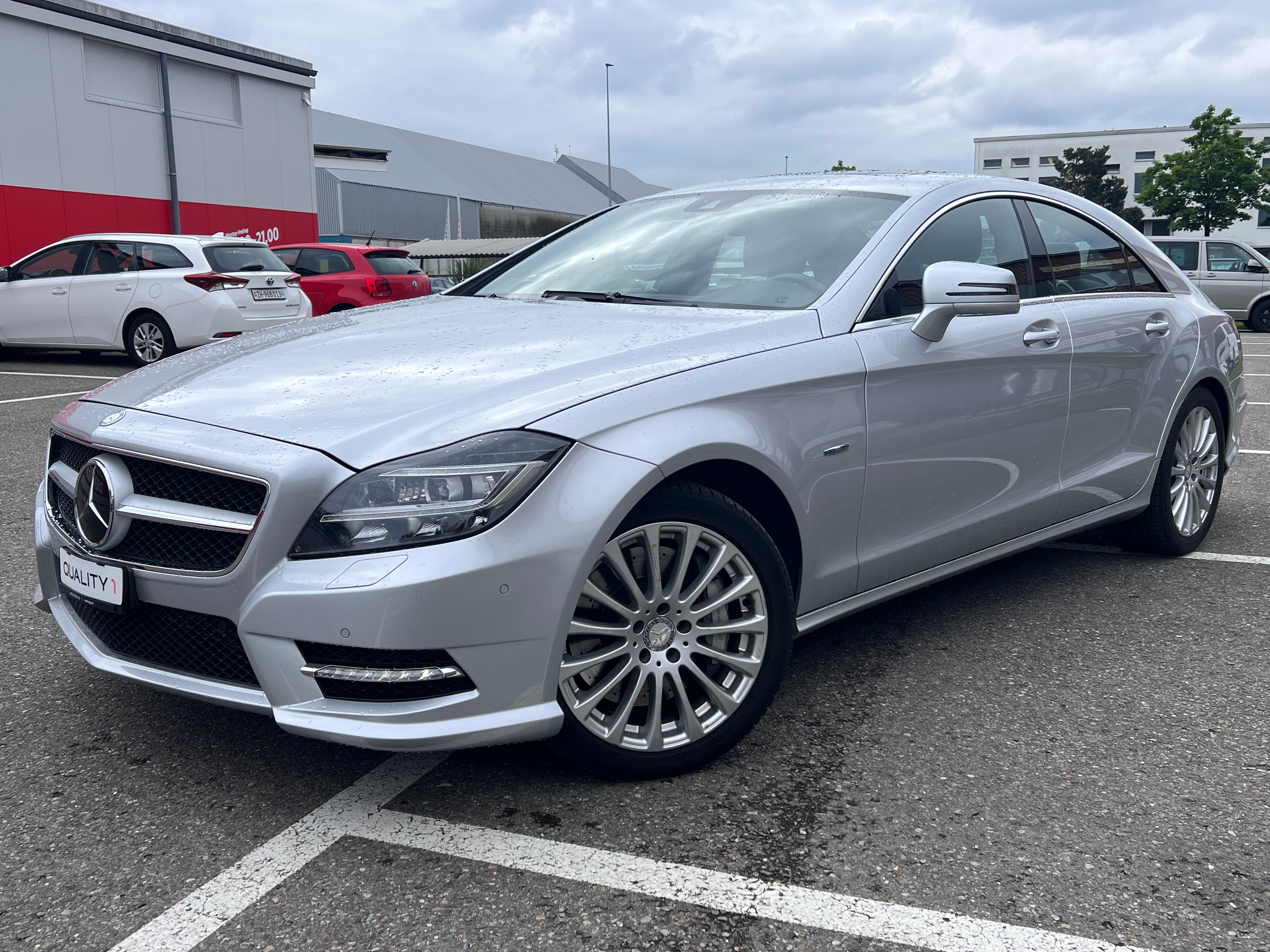 MERCEDES-BENZ CLS 500 4Matic 7G-Tronic