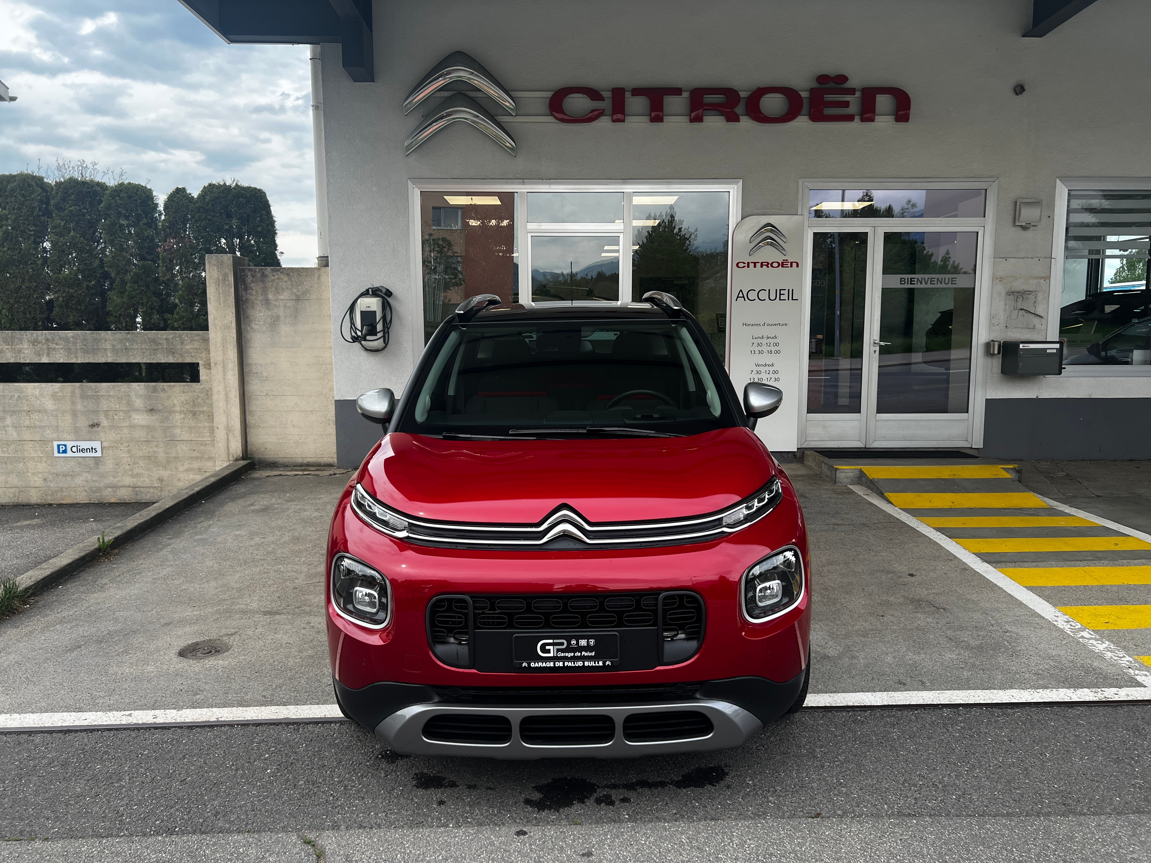 CITROEN C3 Aircross 1.2i PureTech Shine EAT