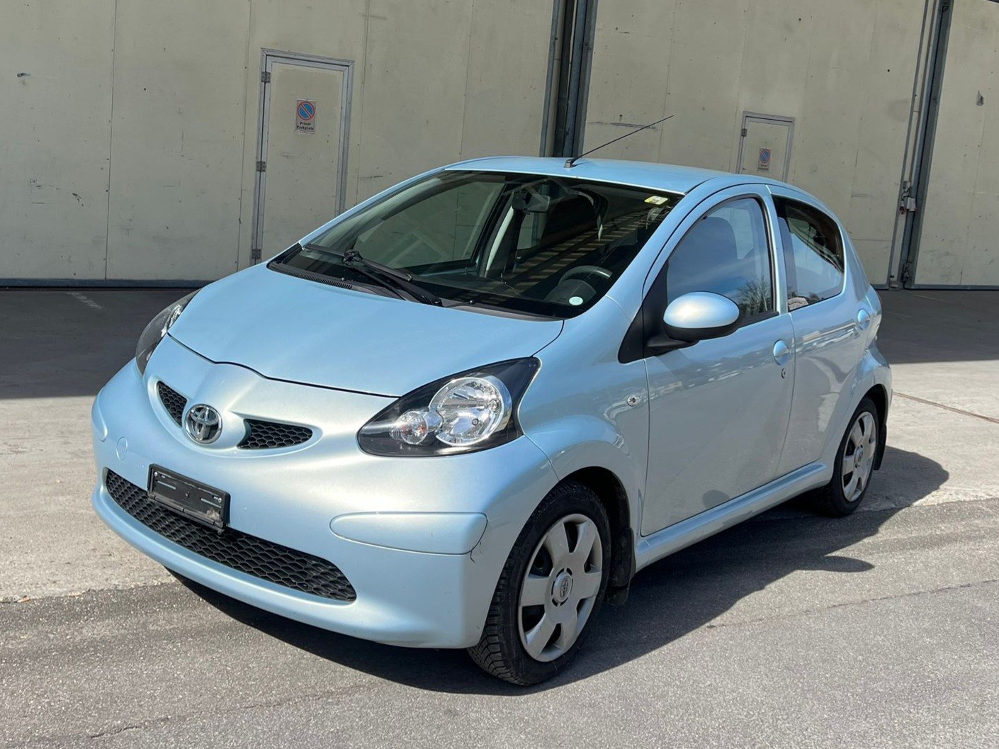 TOYOTA Aygo 1.0 Linea Luna Cool