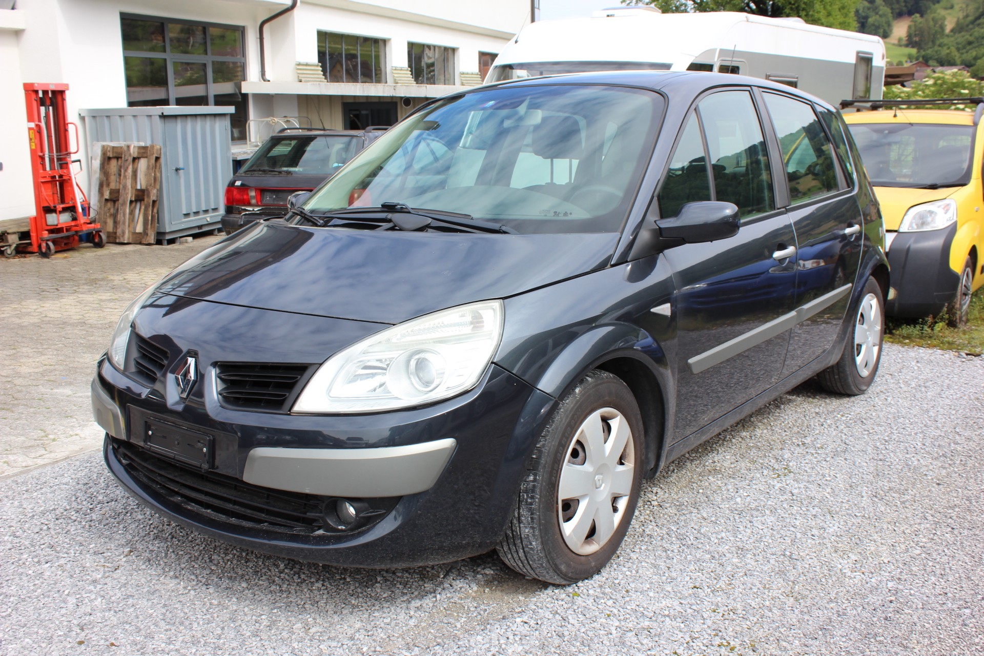 RENAULT Scénic 2.0 16V Dynamique