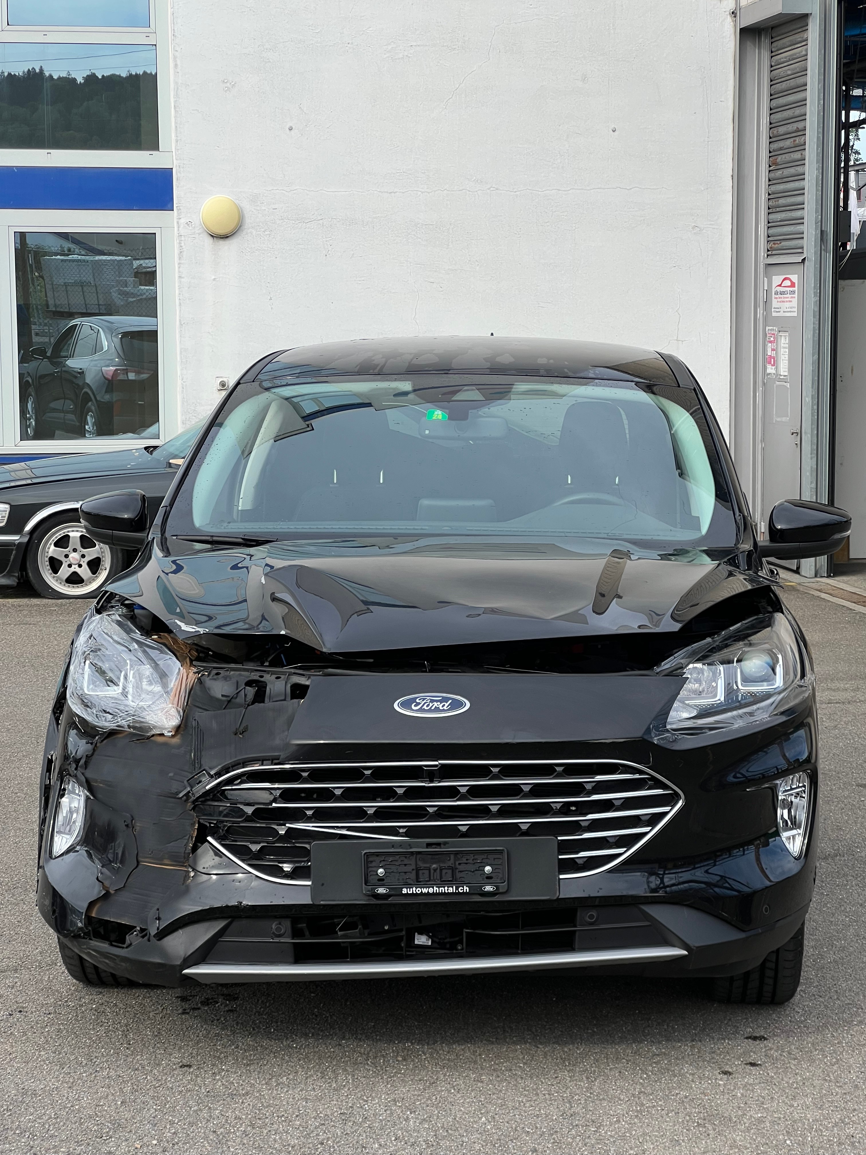 FORD Kuga 2.0 EcoBlue Hybrid Titanium 2WD