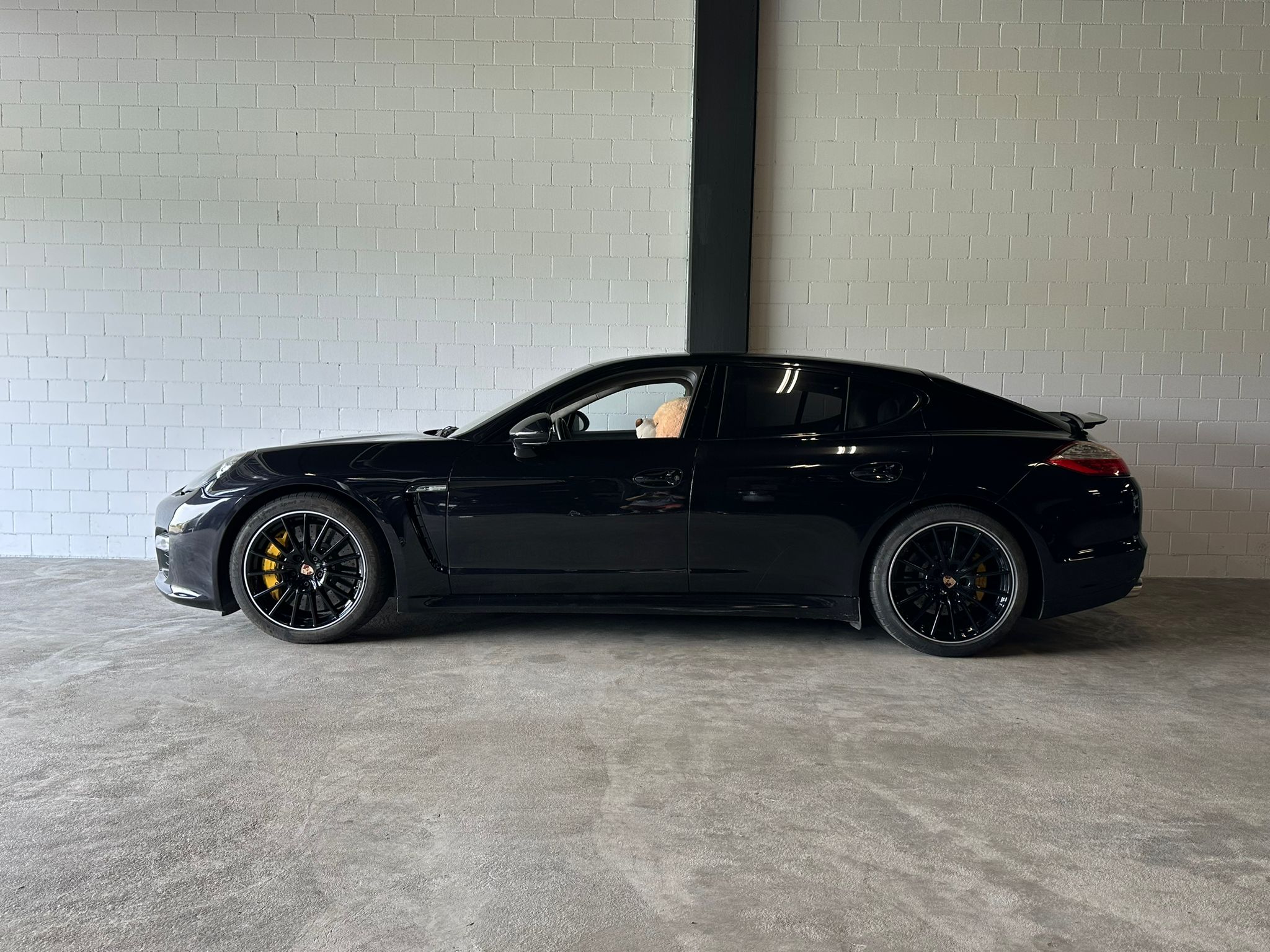 PORSCHE Panamera Turbo S 4.8 PDK mit Sport Design Paket