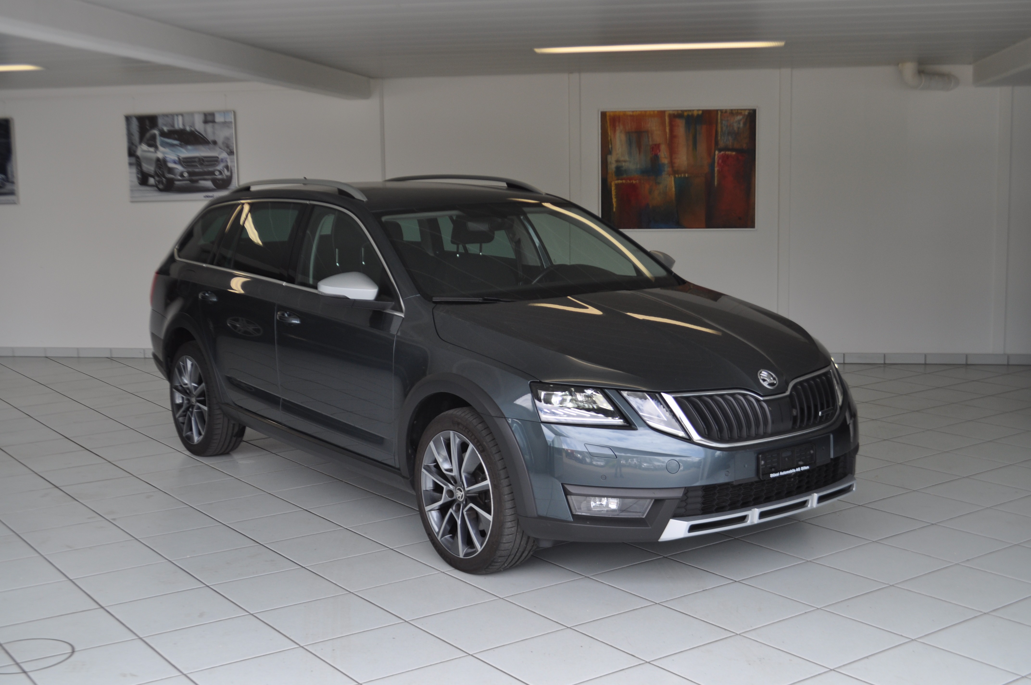 SKODA Octavia Combi 2.0 TDI Scout 4x4 DSG