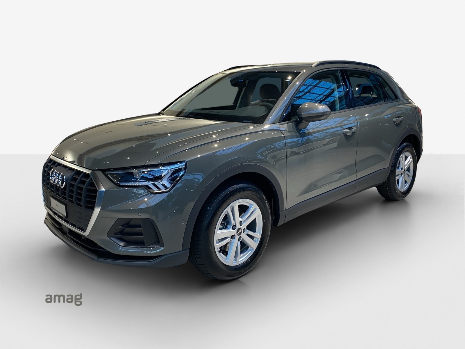 AUDI Q3 35 TFSI Attraction S-tronic