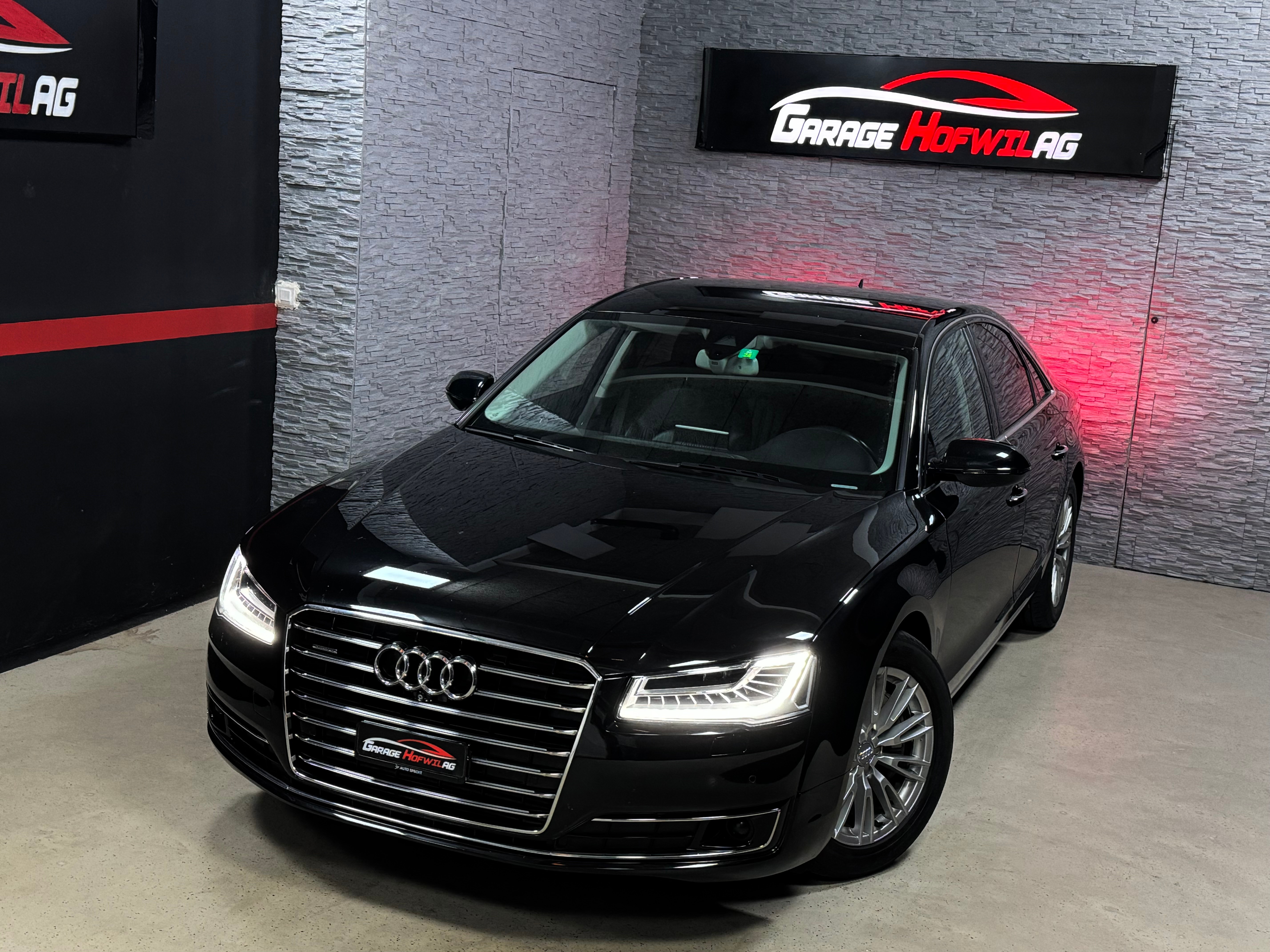 AUDI A8 3.0 TDI quattro tiptronic