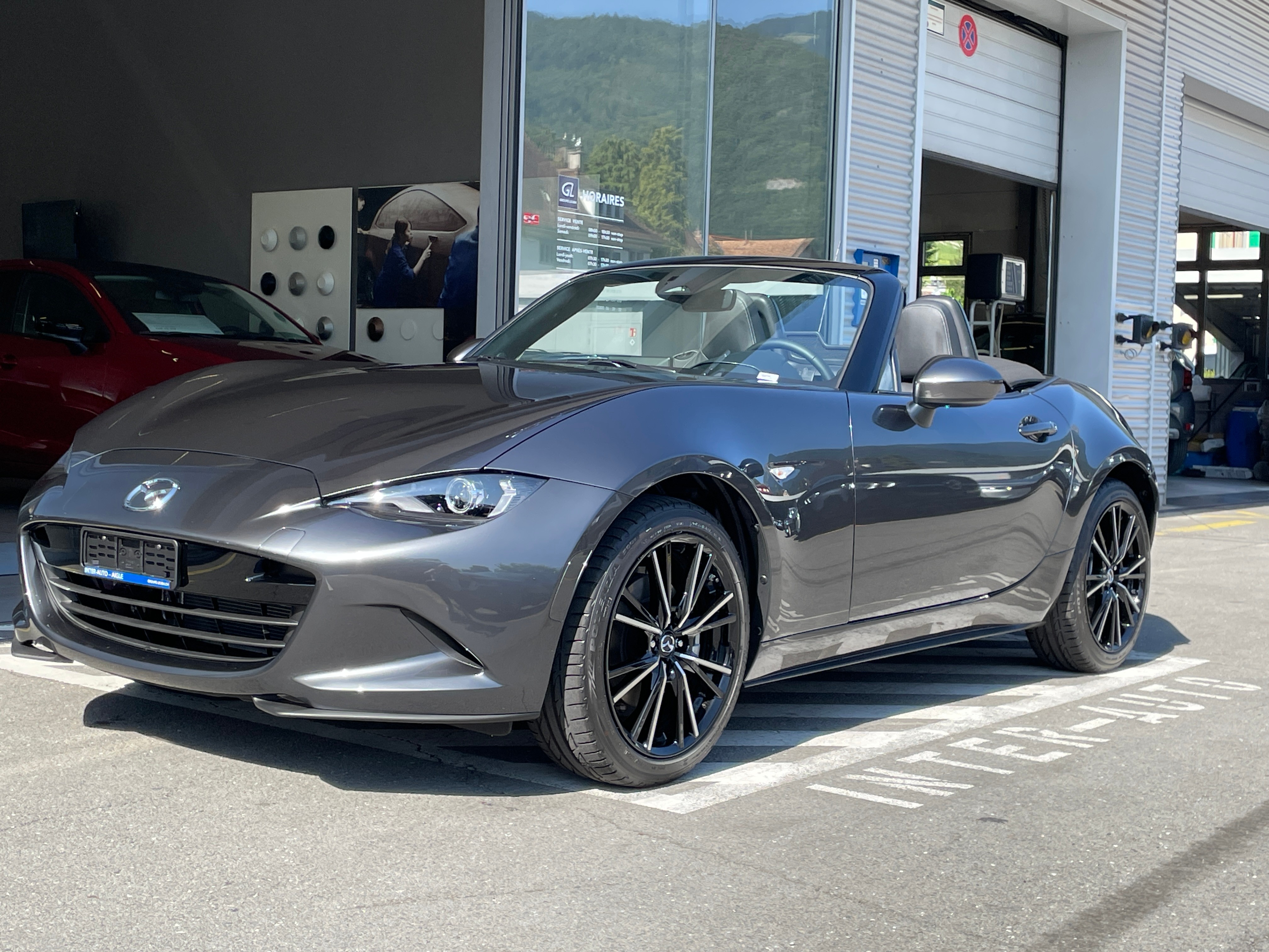 MAZDA MX-5 Skyactiv-G 184 Exclusive-line