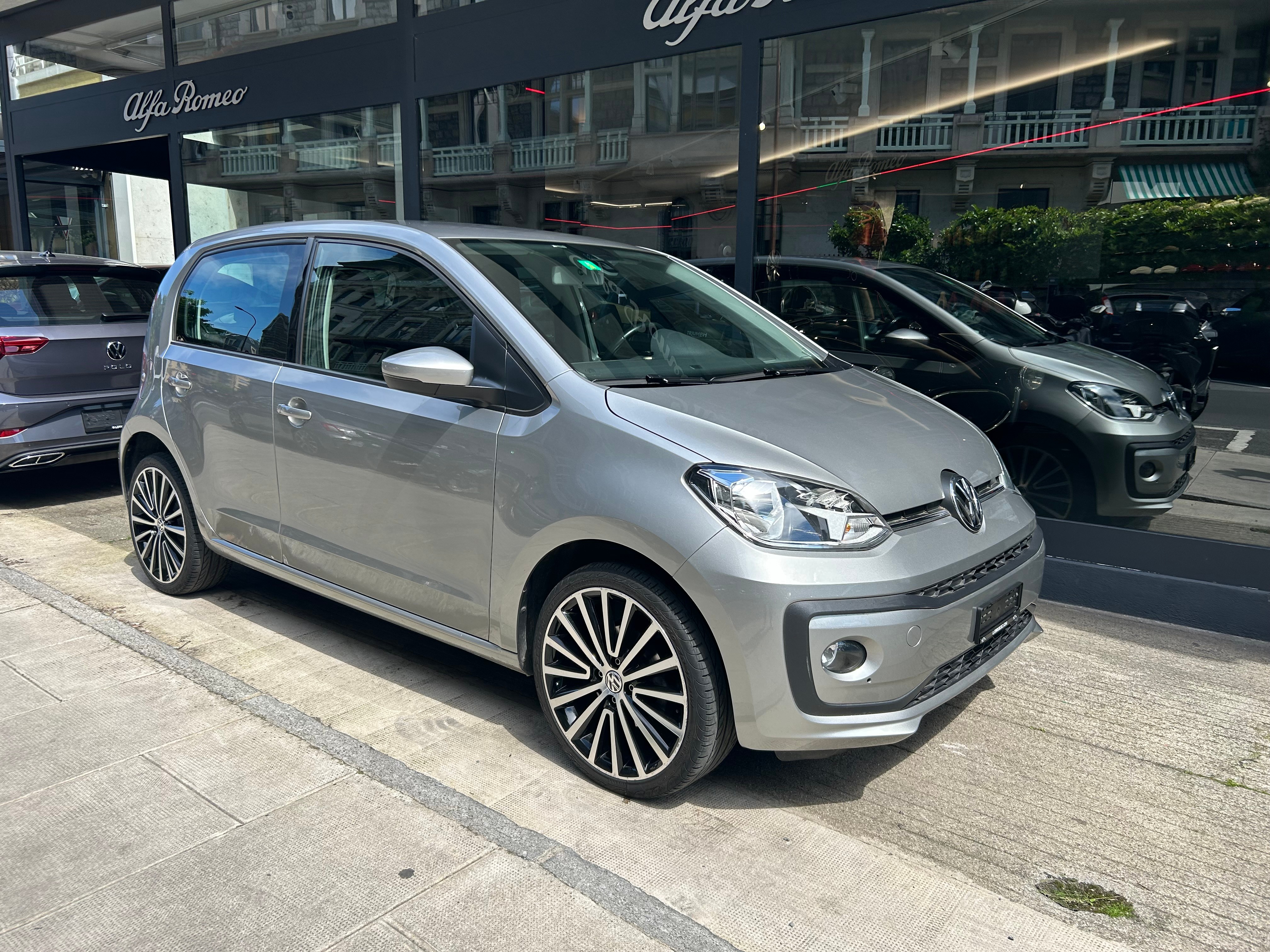 VW Up 1.0 BMT high up