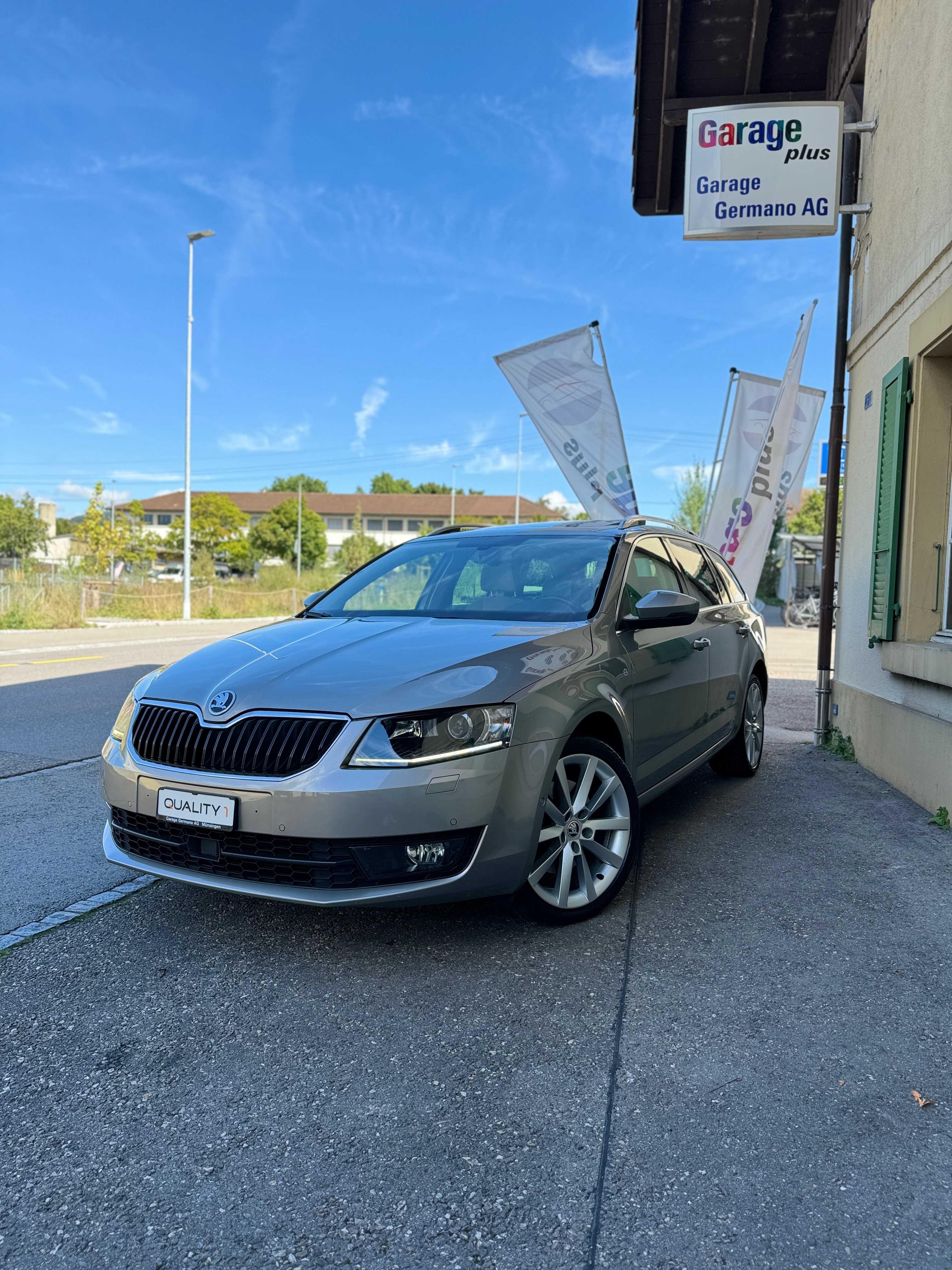 SKODA Octavia Combi 1.8 TSI Elegance 4x4 DSG