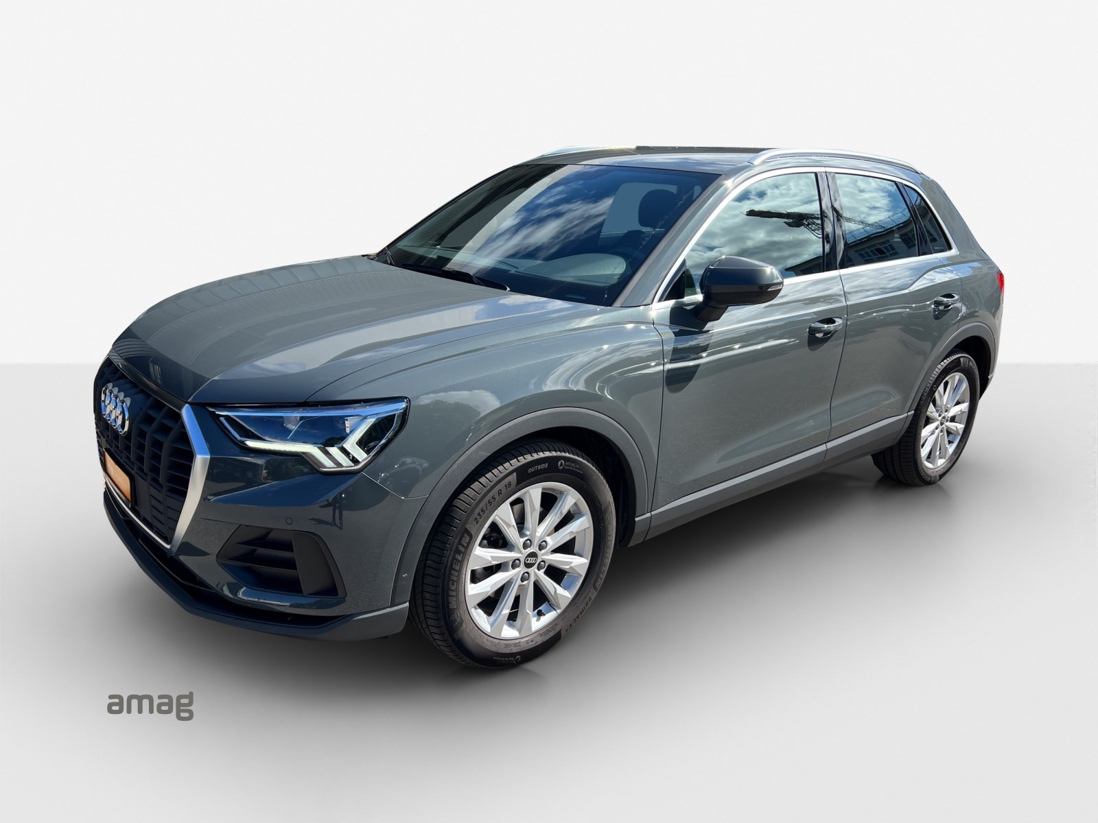 AUDI Q3 35 TFSI Attraction S-tronic