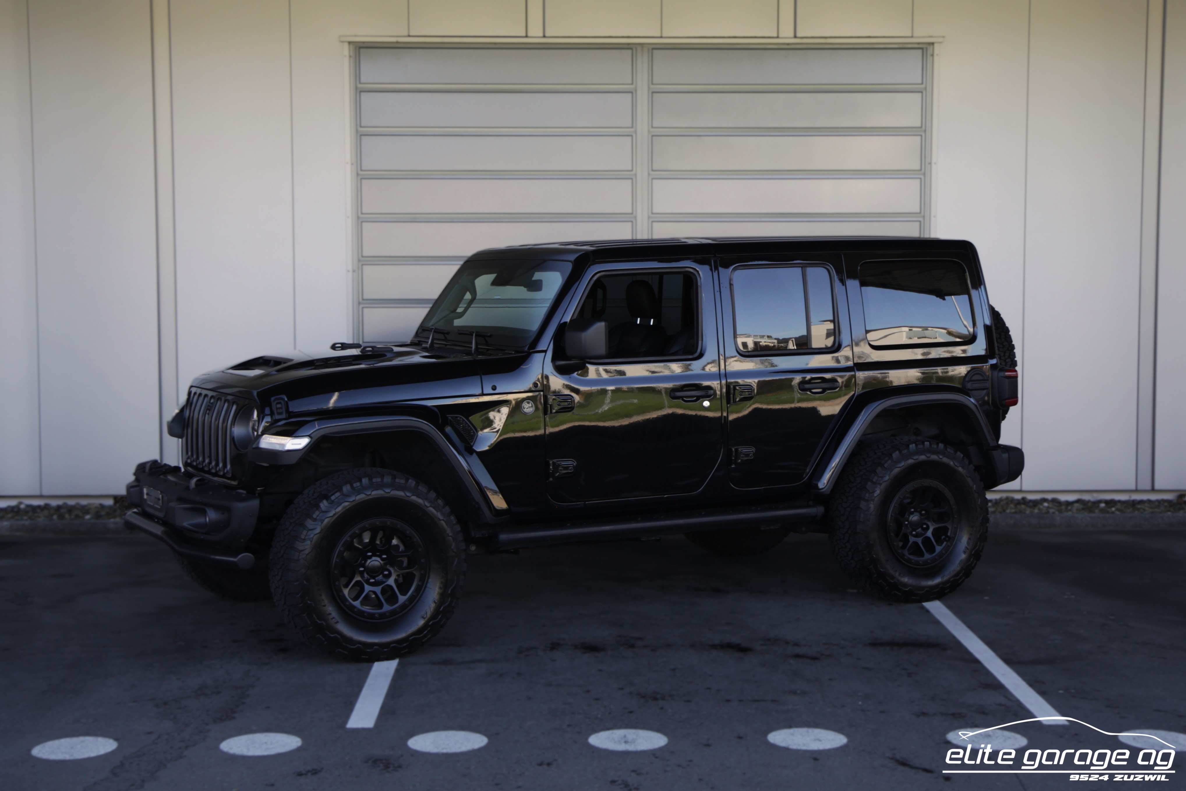 JEEP Wrangler 392 Xtreme ALL BLACK