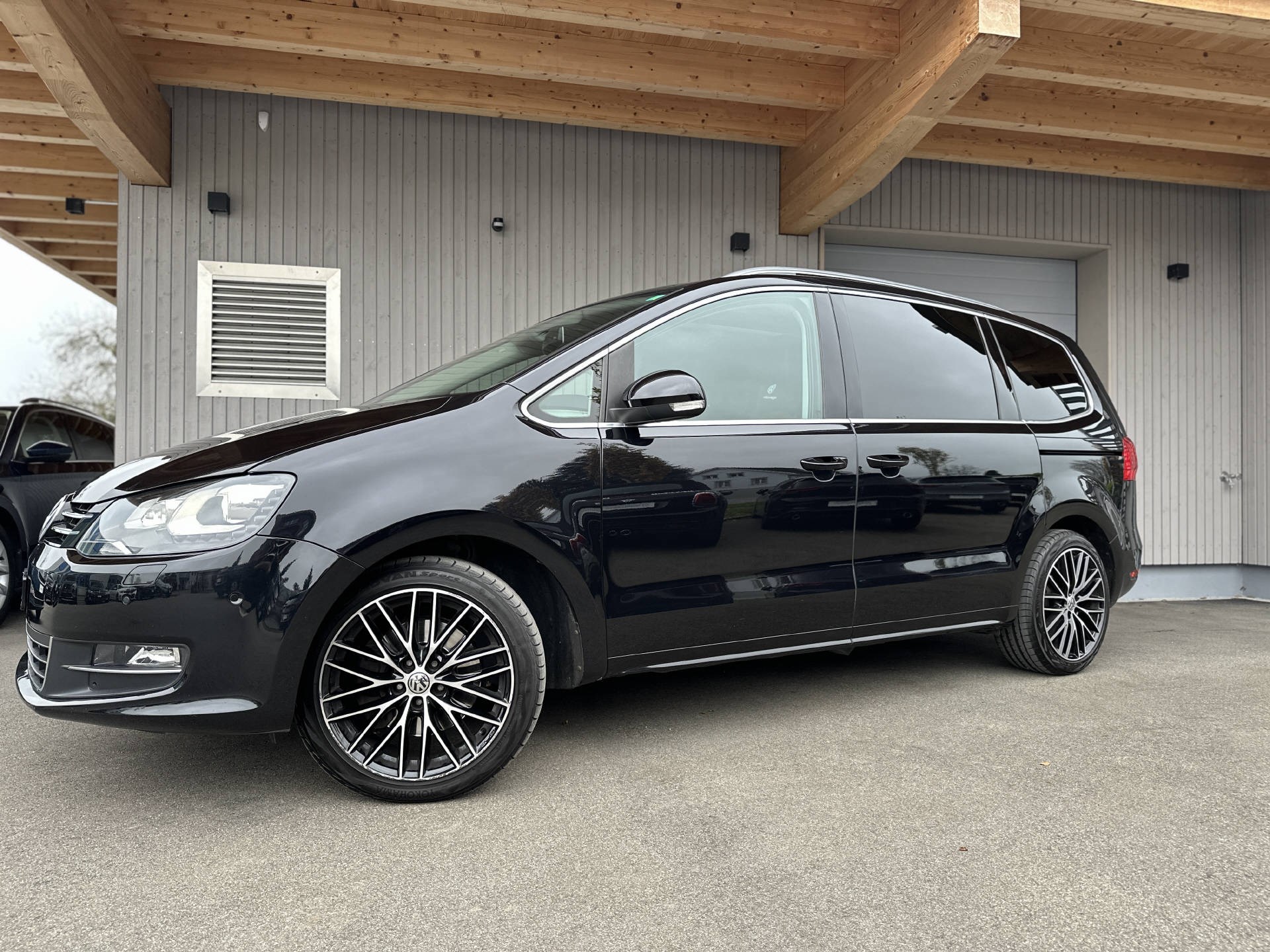 VW Sharan 2.0 TDI BlueMT Highl. DSG